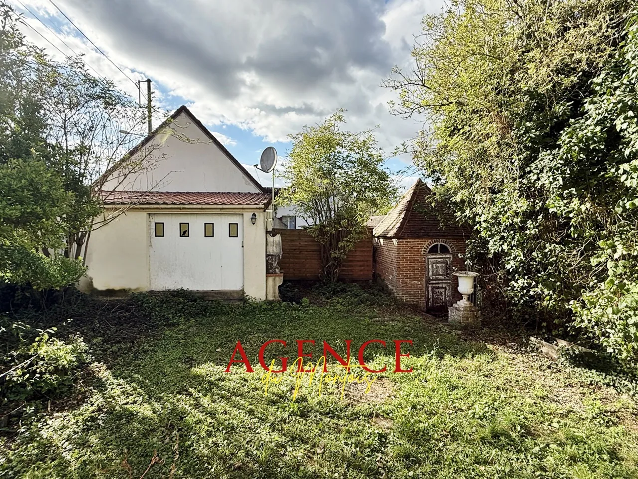 Belle maison à Donnemarie-Dontilly avec jardin, garage et sous-sol 
