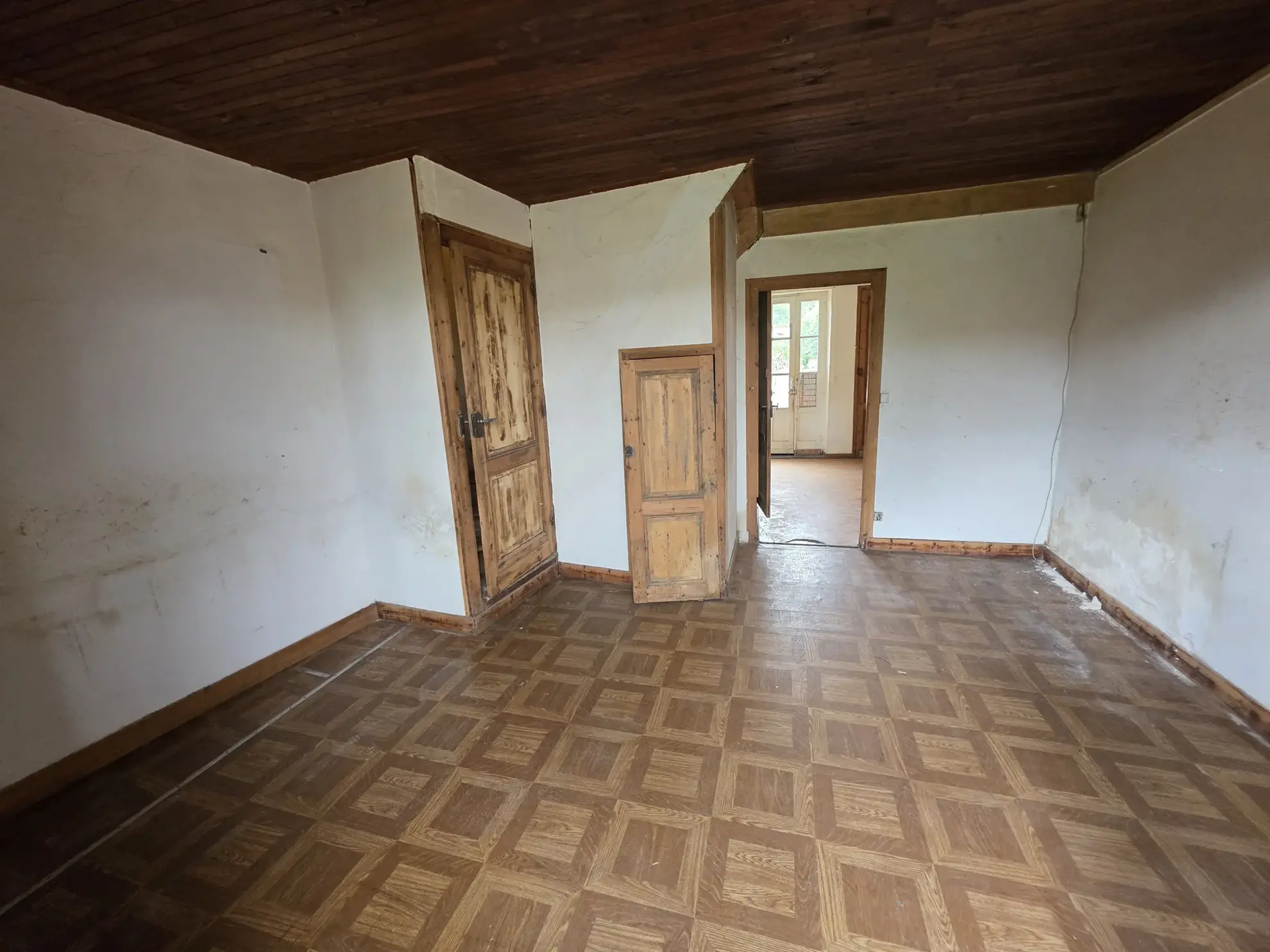 Maison à rénover de 110 m² avec 4 chambres et jardin à Fumel 