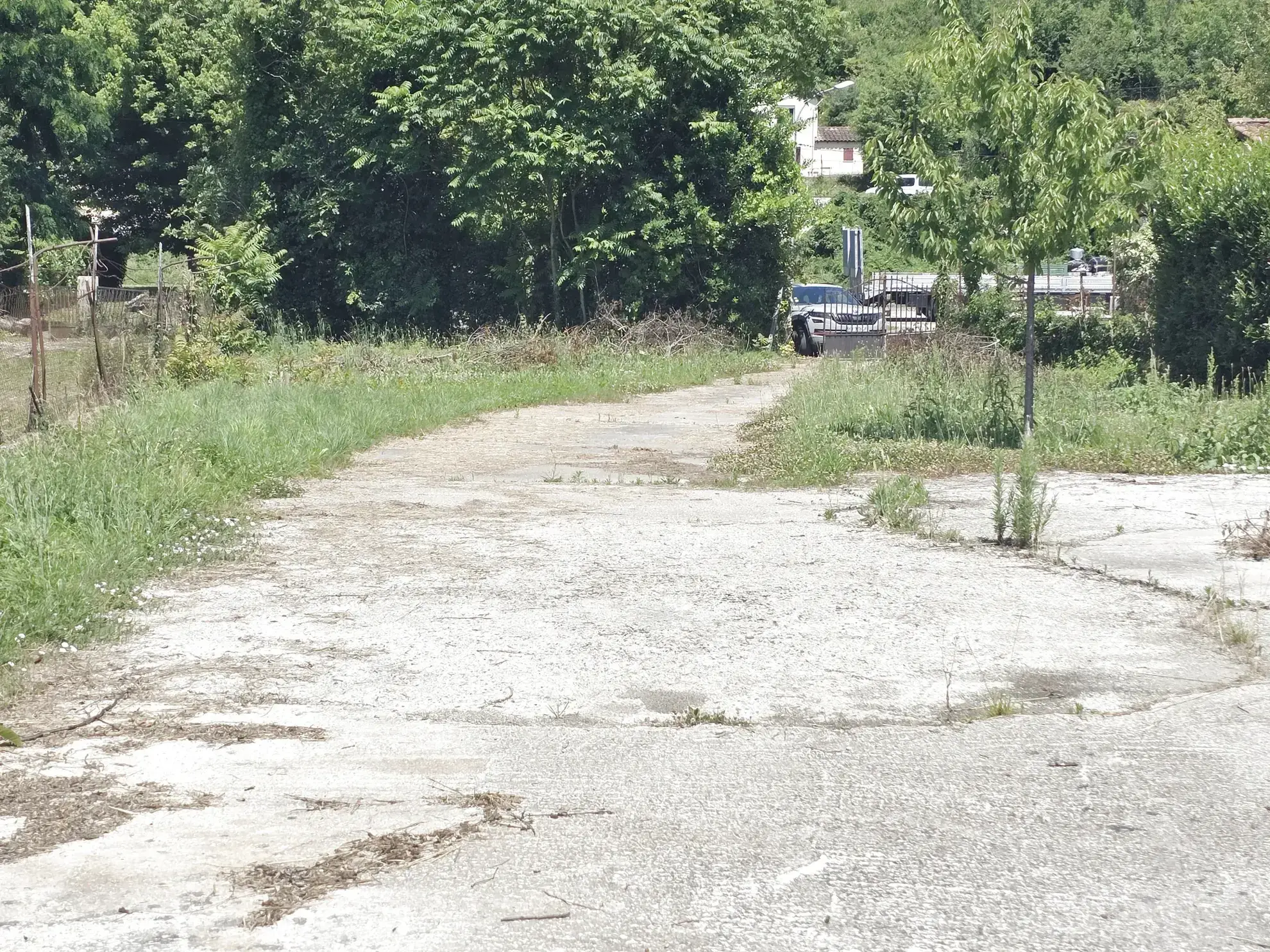 Maison à rénover de 110 m² avec 4 chambres et jardin à Fumel 