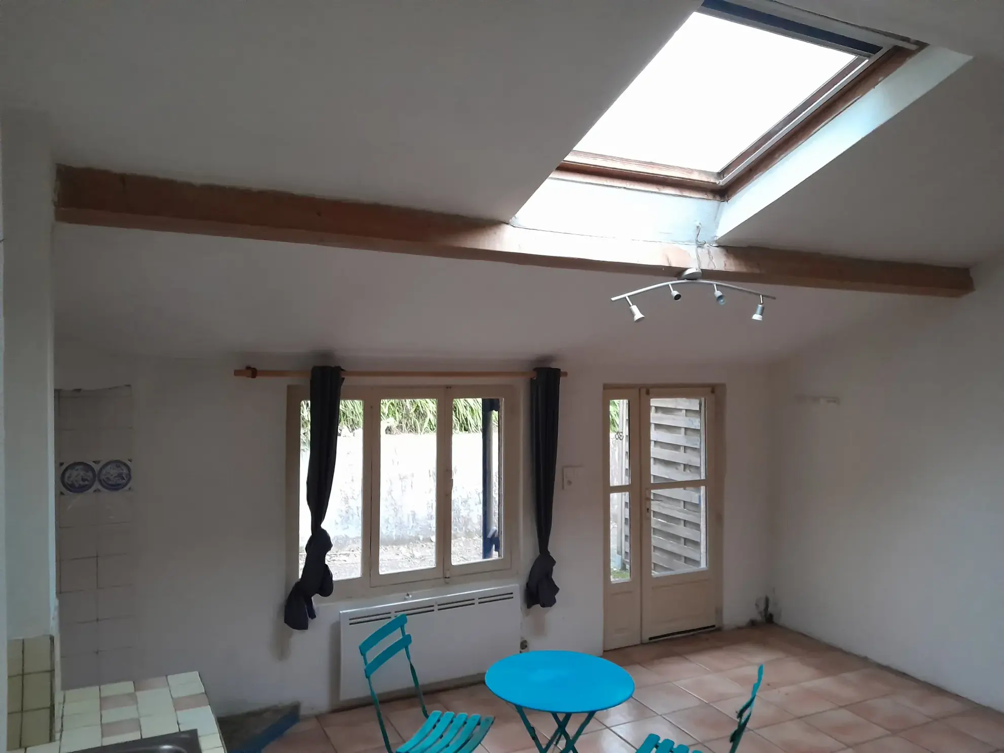 Belle ferme rénovée avec studio proche du centre de Moissac 