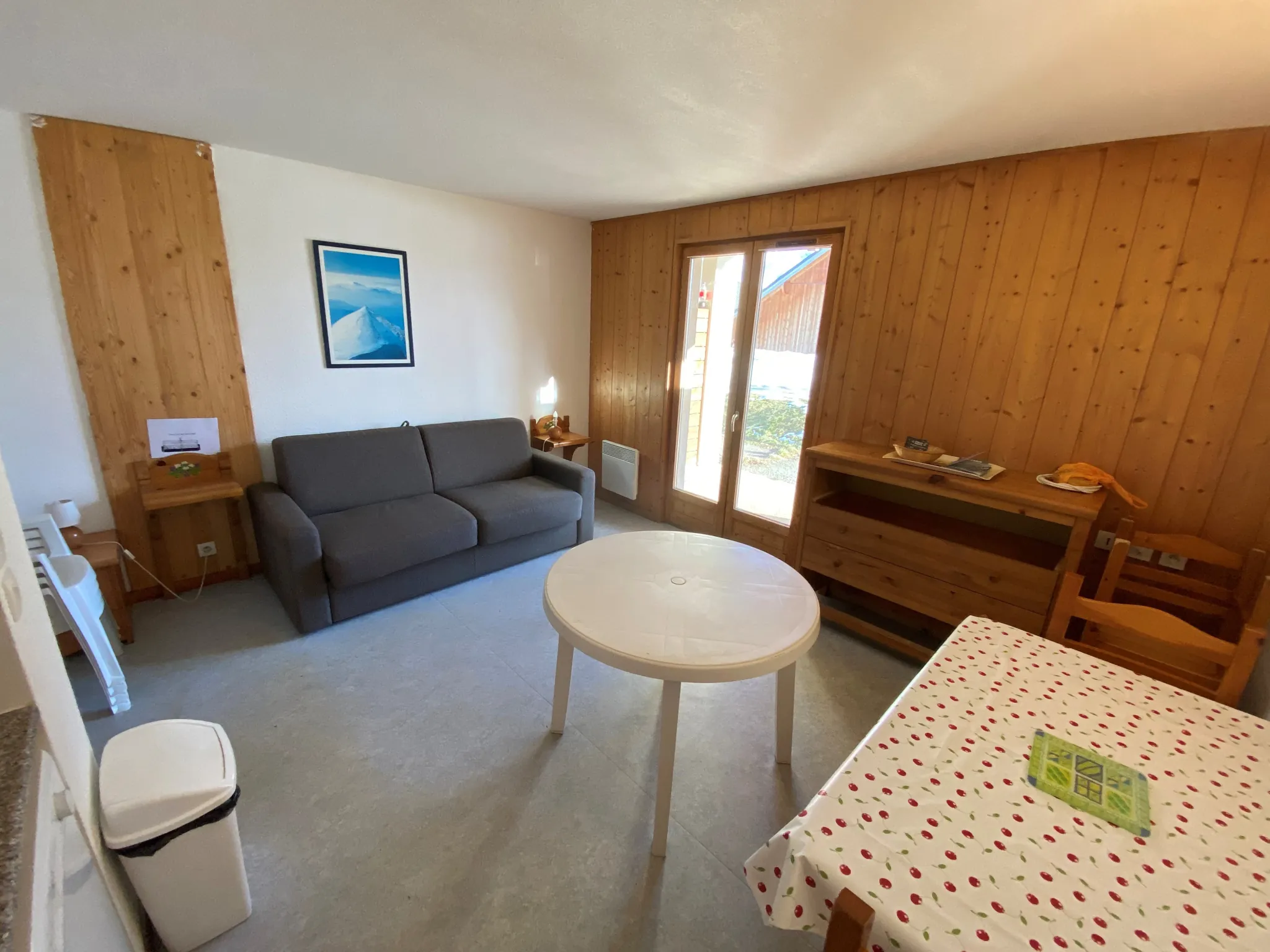 Studio en vente à Saint-Jean-d’Arves, idéal pour investissement ou résidence de montagne 