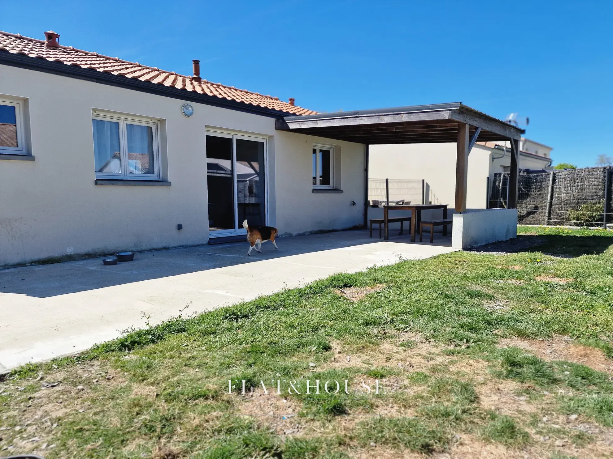 Belle maison de plain-pied avec jardin à Saint Michel Chef Chef 