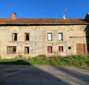 Villa F3 à vendre par enchères à Saint-Maurice-Près-Pionsat (63) - Axion