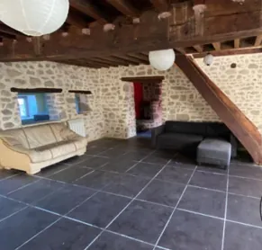 Villa F3 à vendre par enchères à Saint-Maurice-Près-Pionsat (63) - Axion 