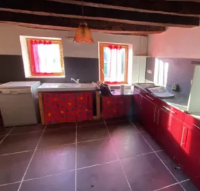 Villa F3 à vendre par enchères à Saint-Maurice-Près-Pionsat (63) - Axion 