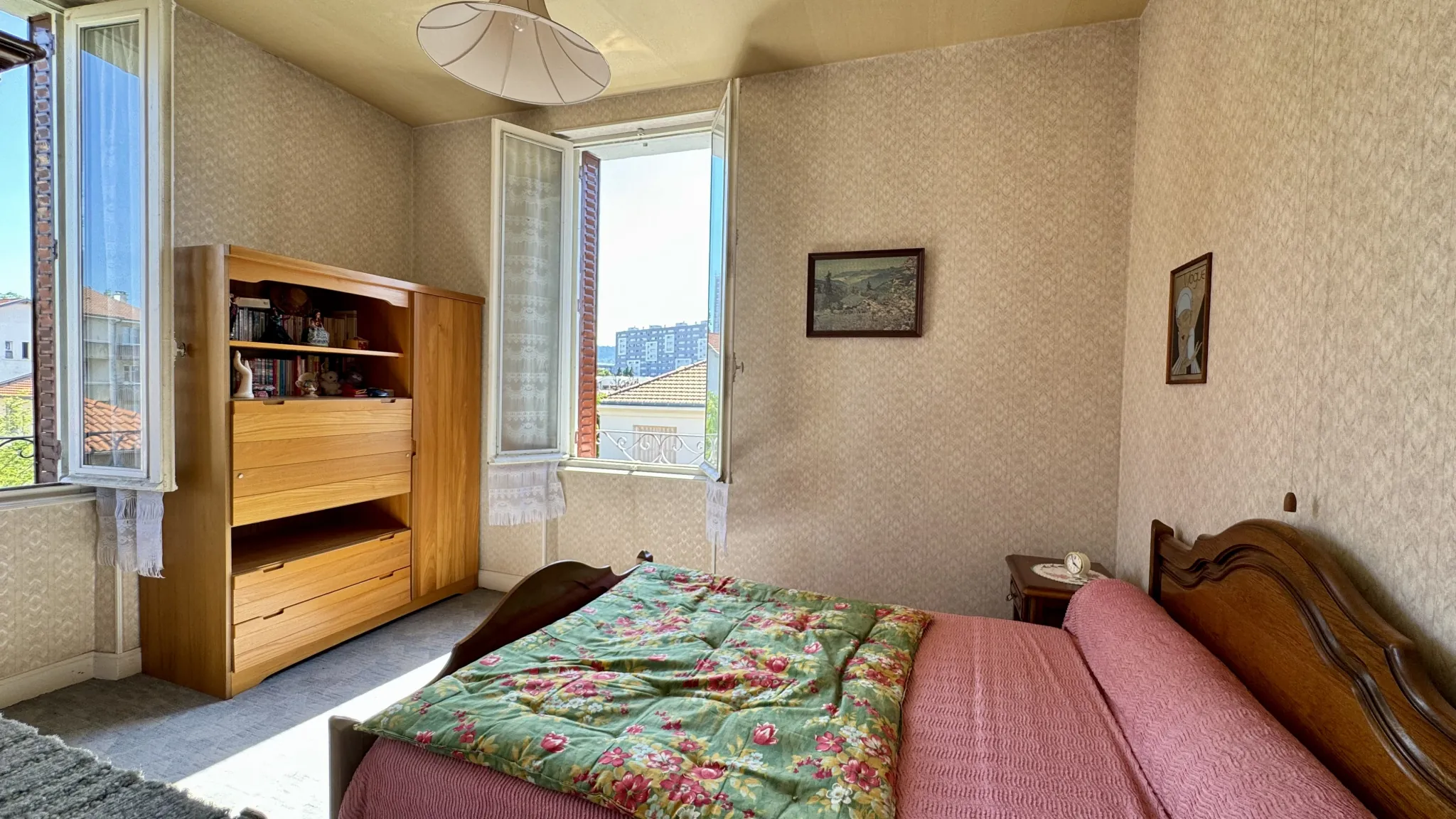 Maison à rénover de 100m² avec jardin et garage à Clermont-Ferrand 