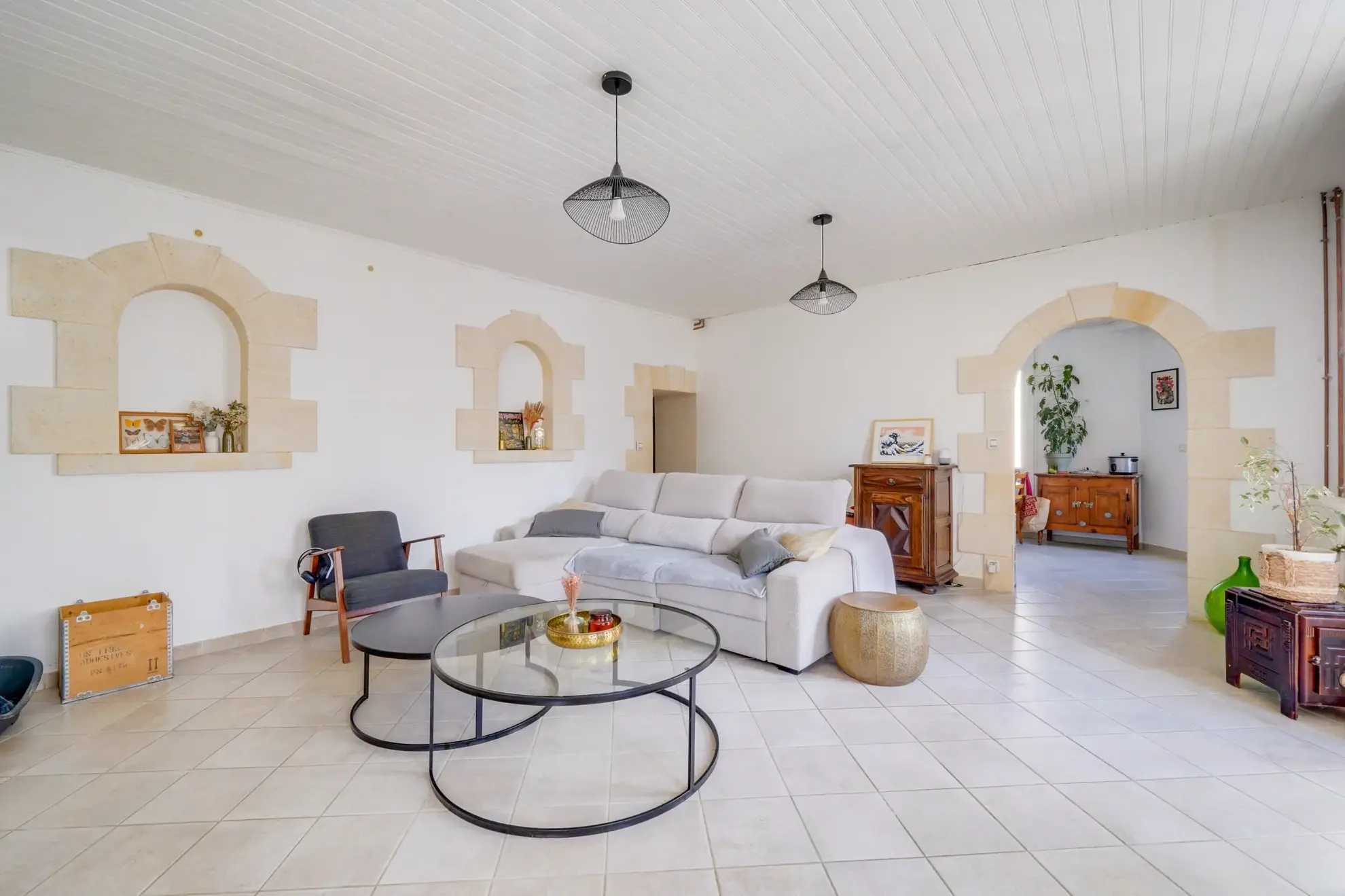 Maison 6 pièces avec dépendances et jardin à Saint Génès de Blaye 