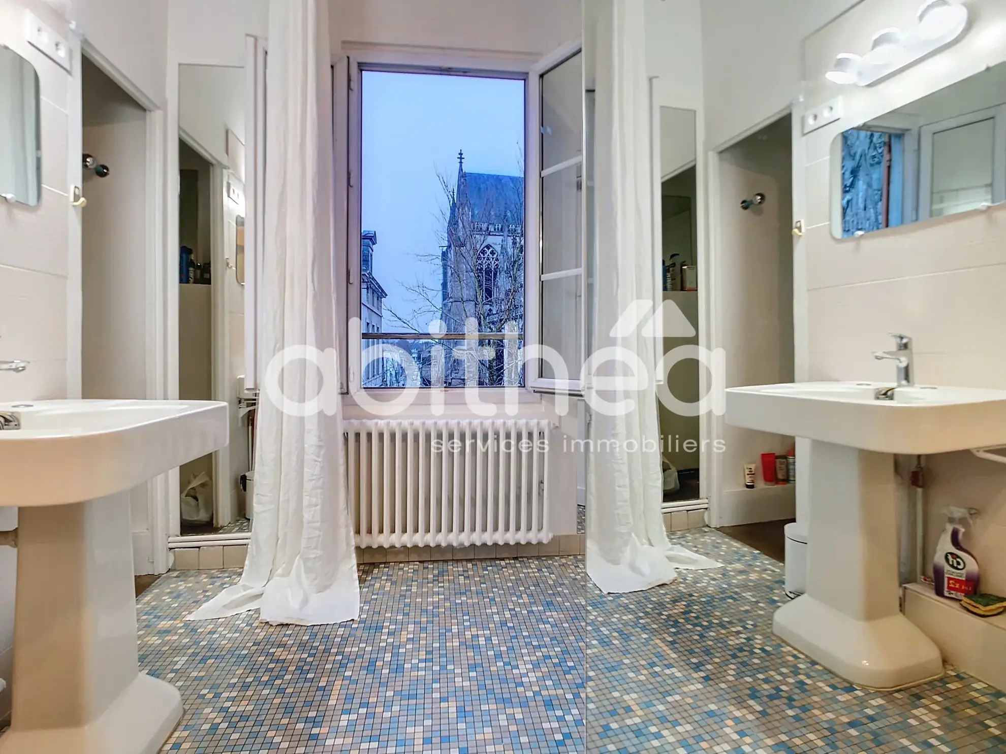 Appartement de 160 m² avec vue sur la cathédrale de Troyes 