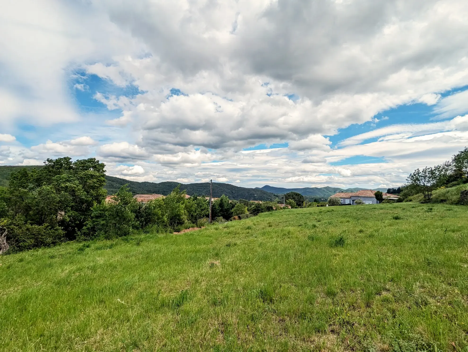 Terrains constructibles à vendre dans le Pradal - Vue exceptionnelle et emplacement idéal 