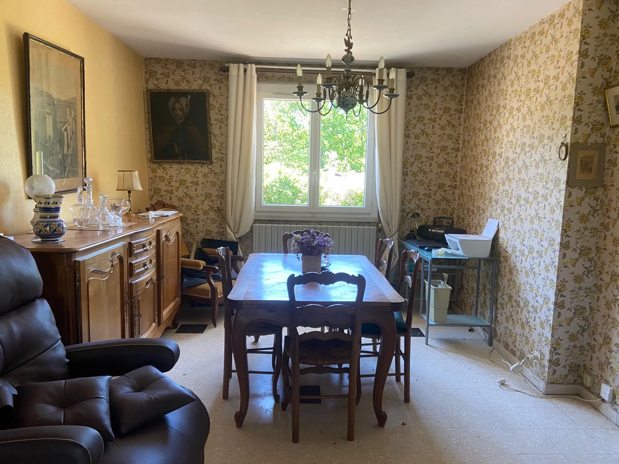 Belle maison moderne avec pigeonnier et jardin arboré à Pradines (46 090) 