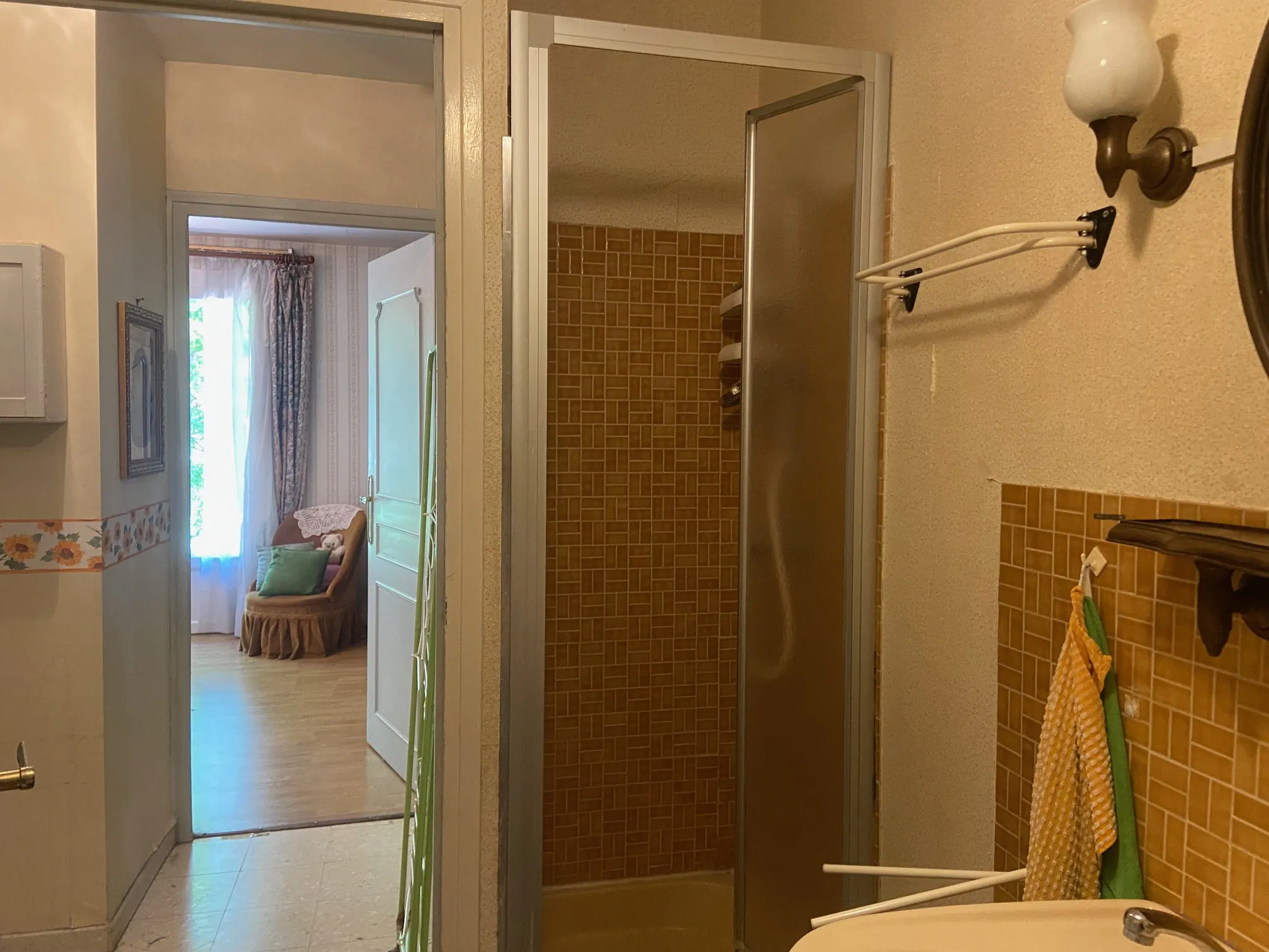 Belle maison moderne avec pigeonnier et jardin arboré à Pradines (46 090) 