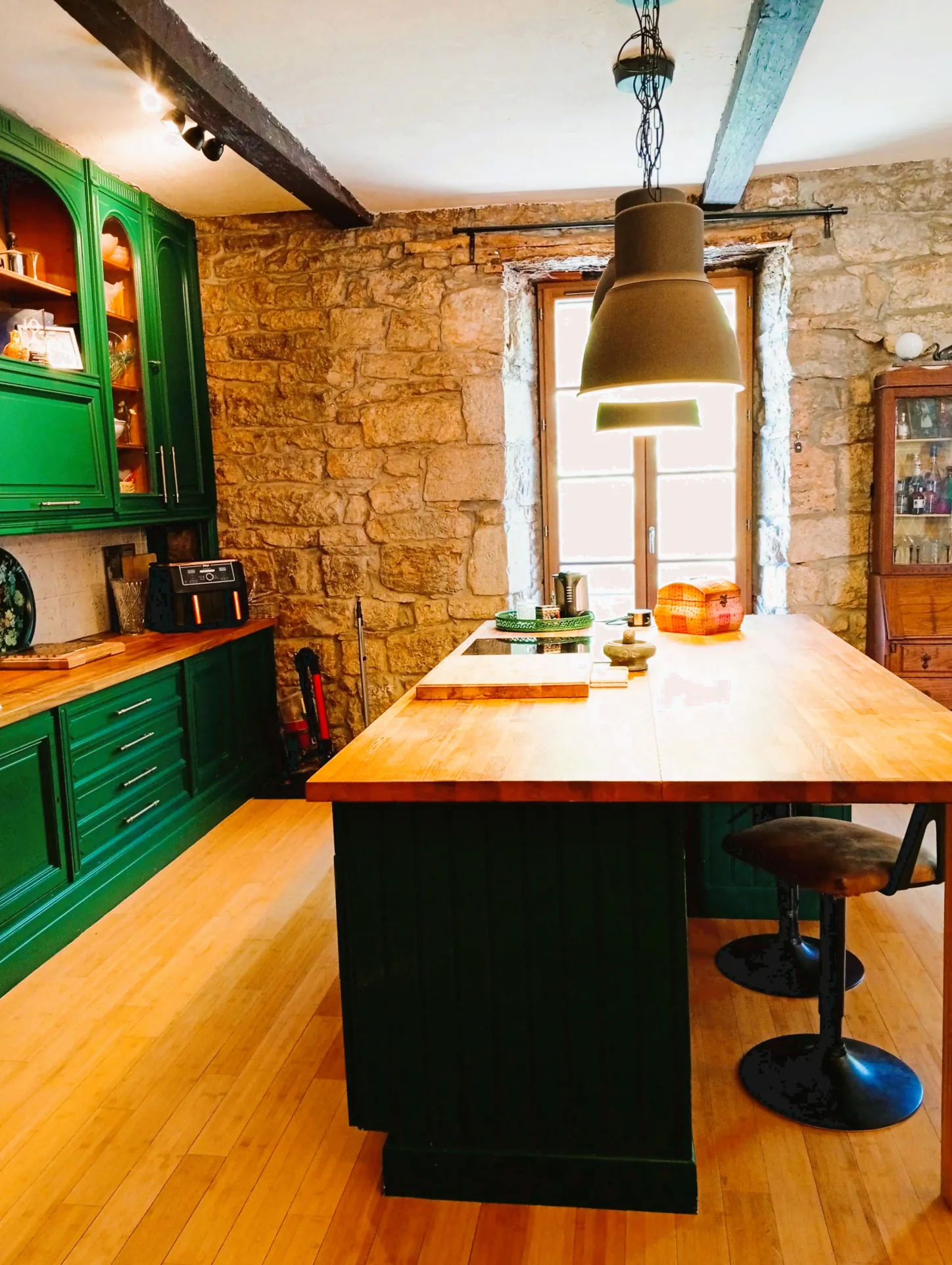 Maison d'hôtes de luxe avec 8 chambres, studio, spa et jardin en Dordogne à Miers 