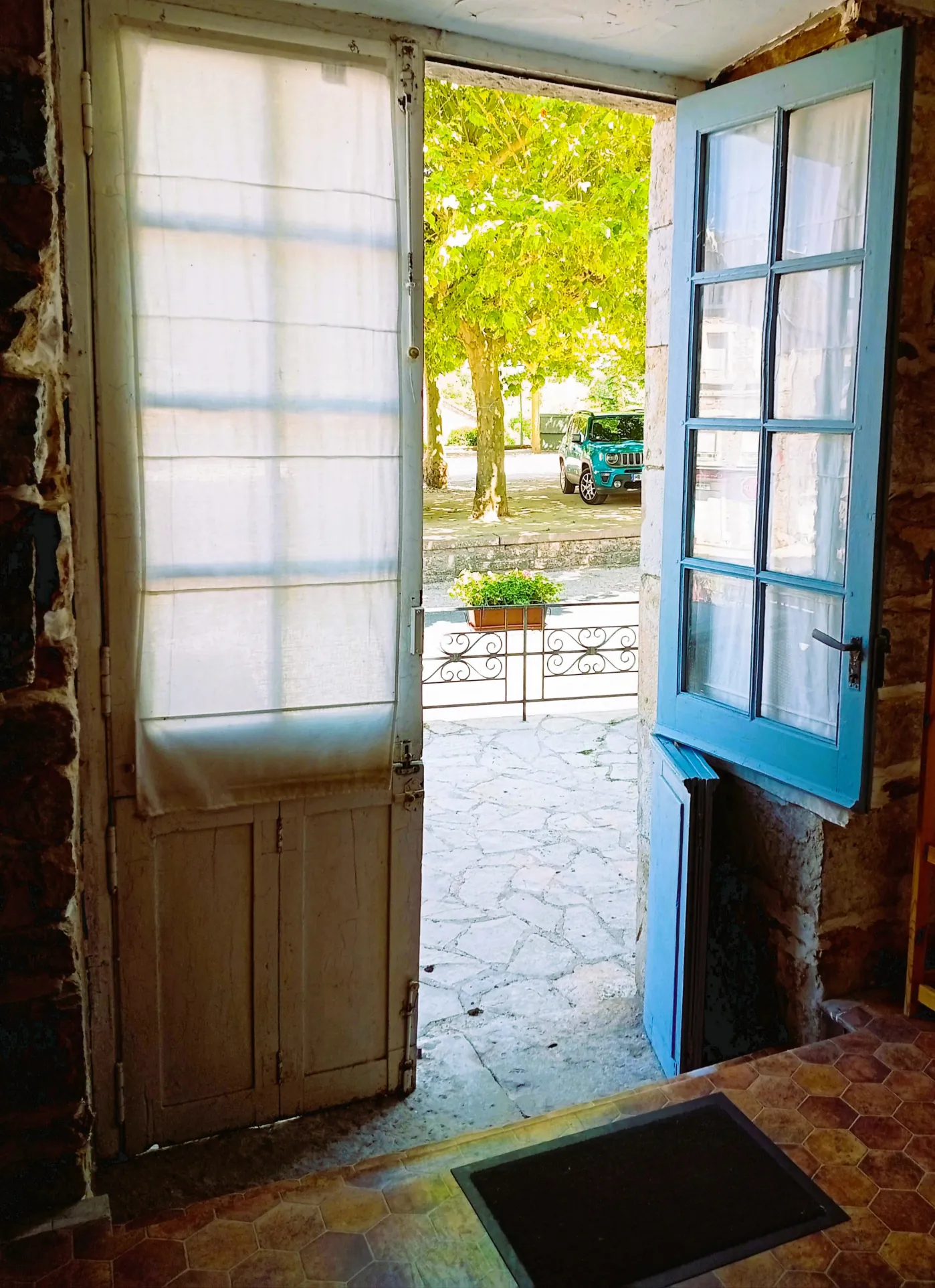 Maison d'hôtes de luxe avec 8 chambres, studio, spa et jardin en Dordogne à Miers 