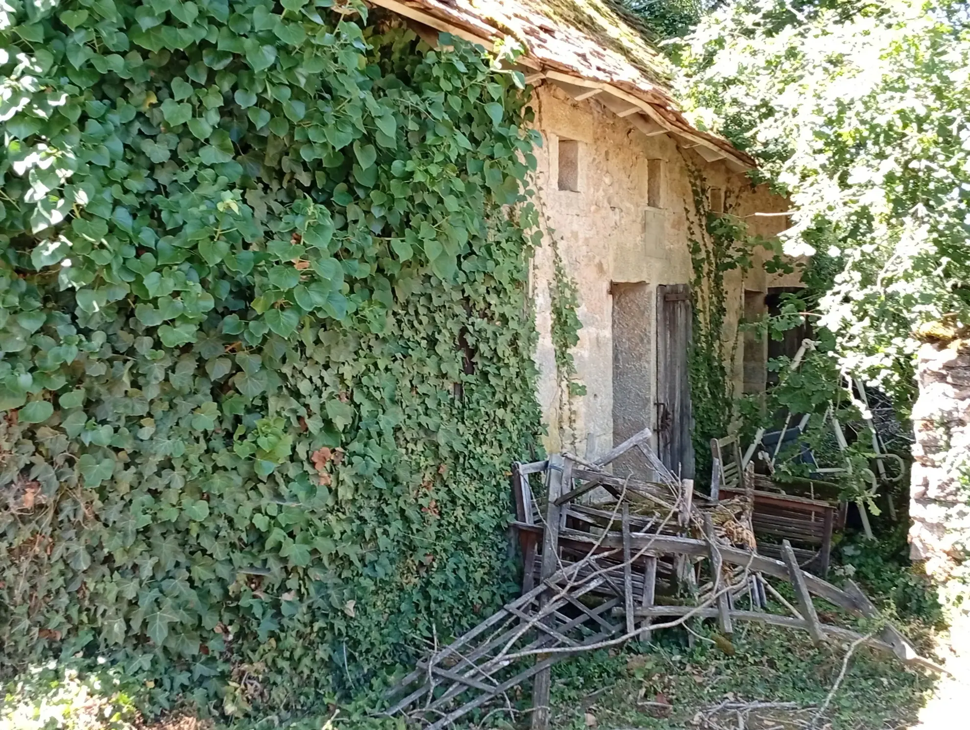 Maison d'hôtes de luxe avec 8 chambres, studio, spa et jardin en Dordogne à Miers 