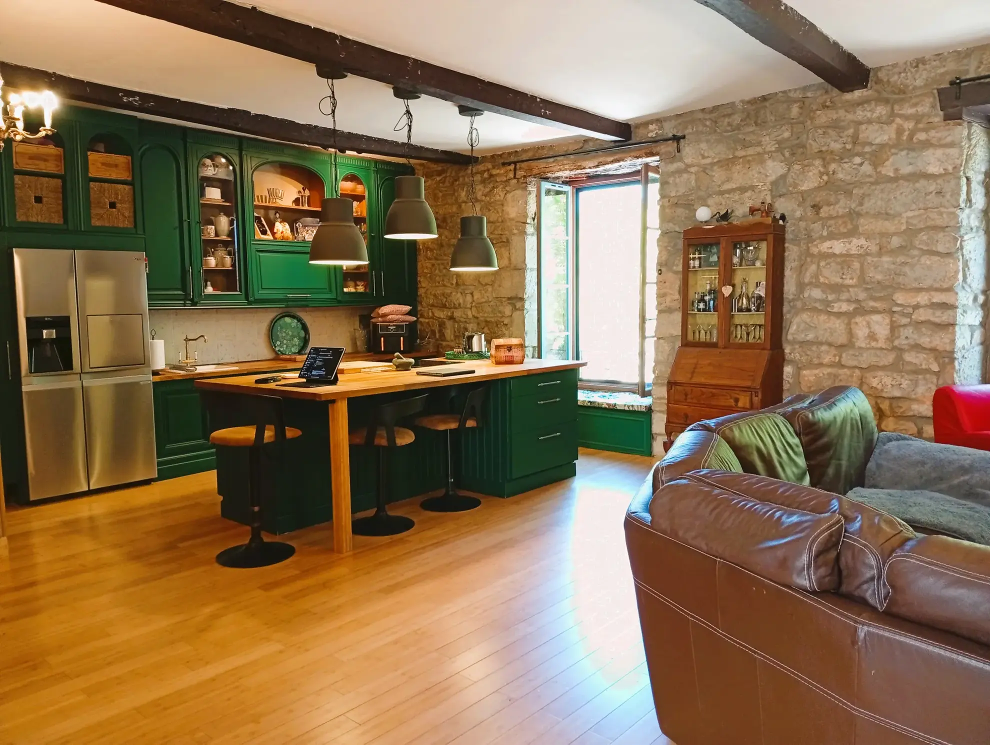 Maison d'hôtes de luxe avec 8 chambres, studio, spa et jardin en Dordogne à Miers 