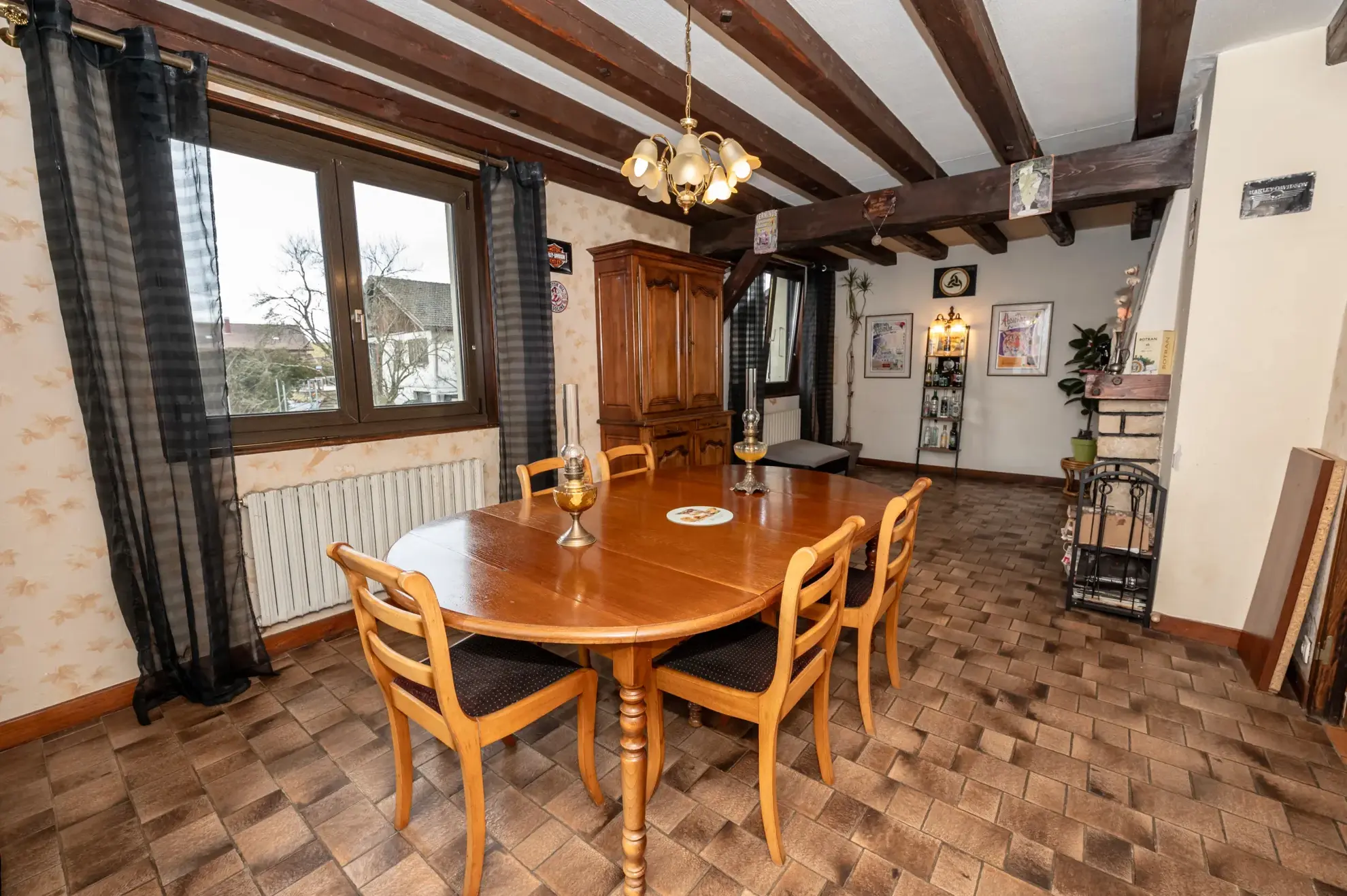 Maison individuelle à La Riviere Drugeon près de Pontarlier avec 4 chambres et garage 