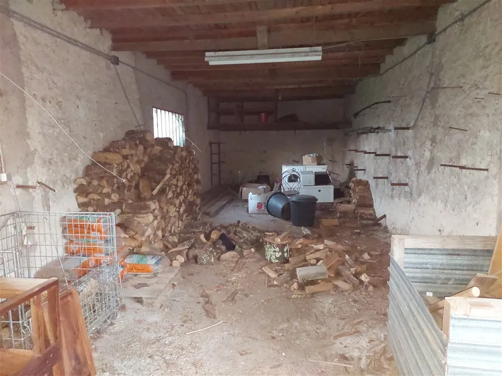 Maison en pierre de 174 m² avec grand garage et jardin proche Langon 