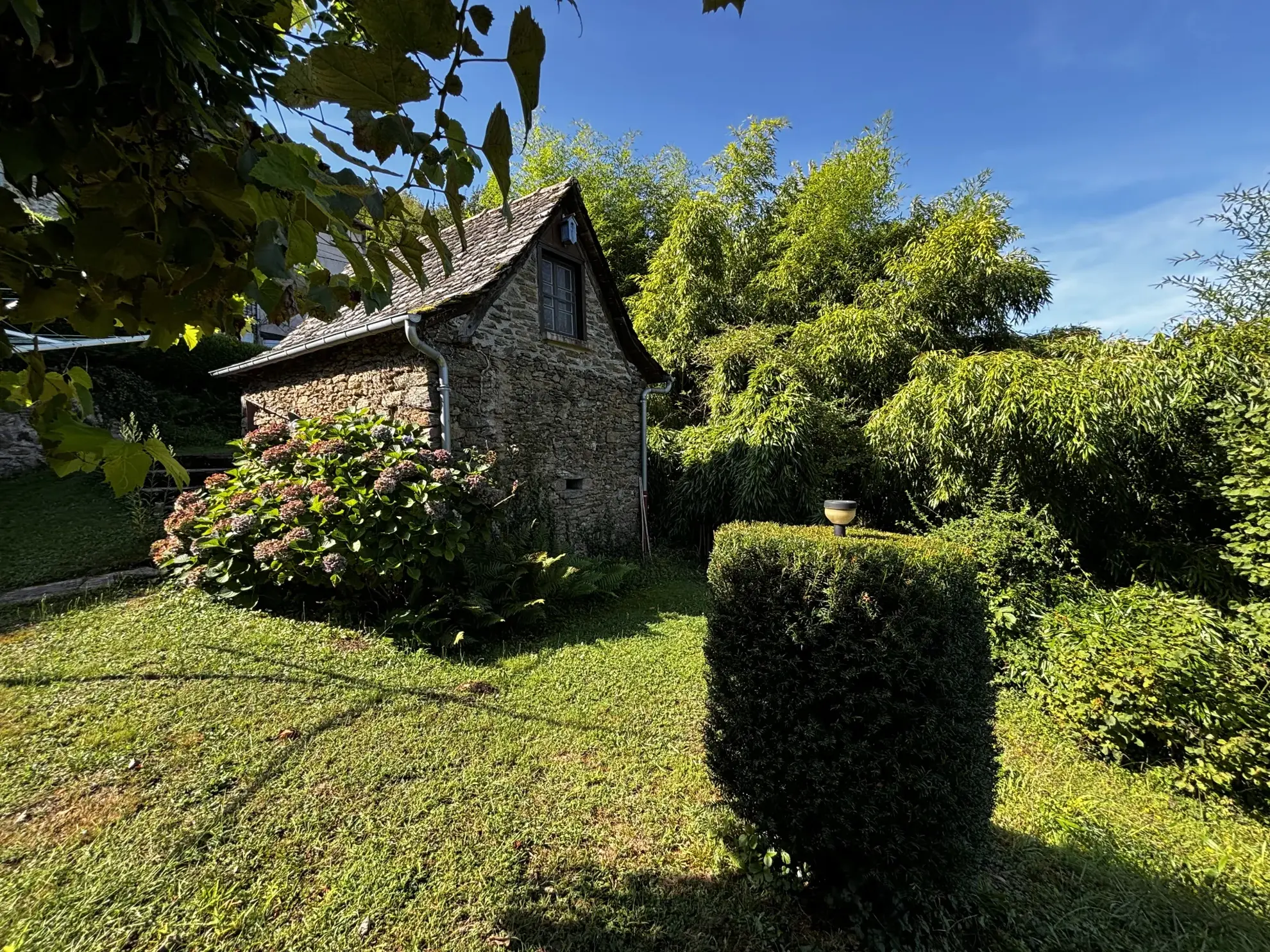 Maison d'été avec vue sur la vallée du Lot à Conques-en-Rouergue 