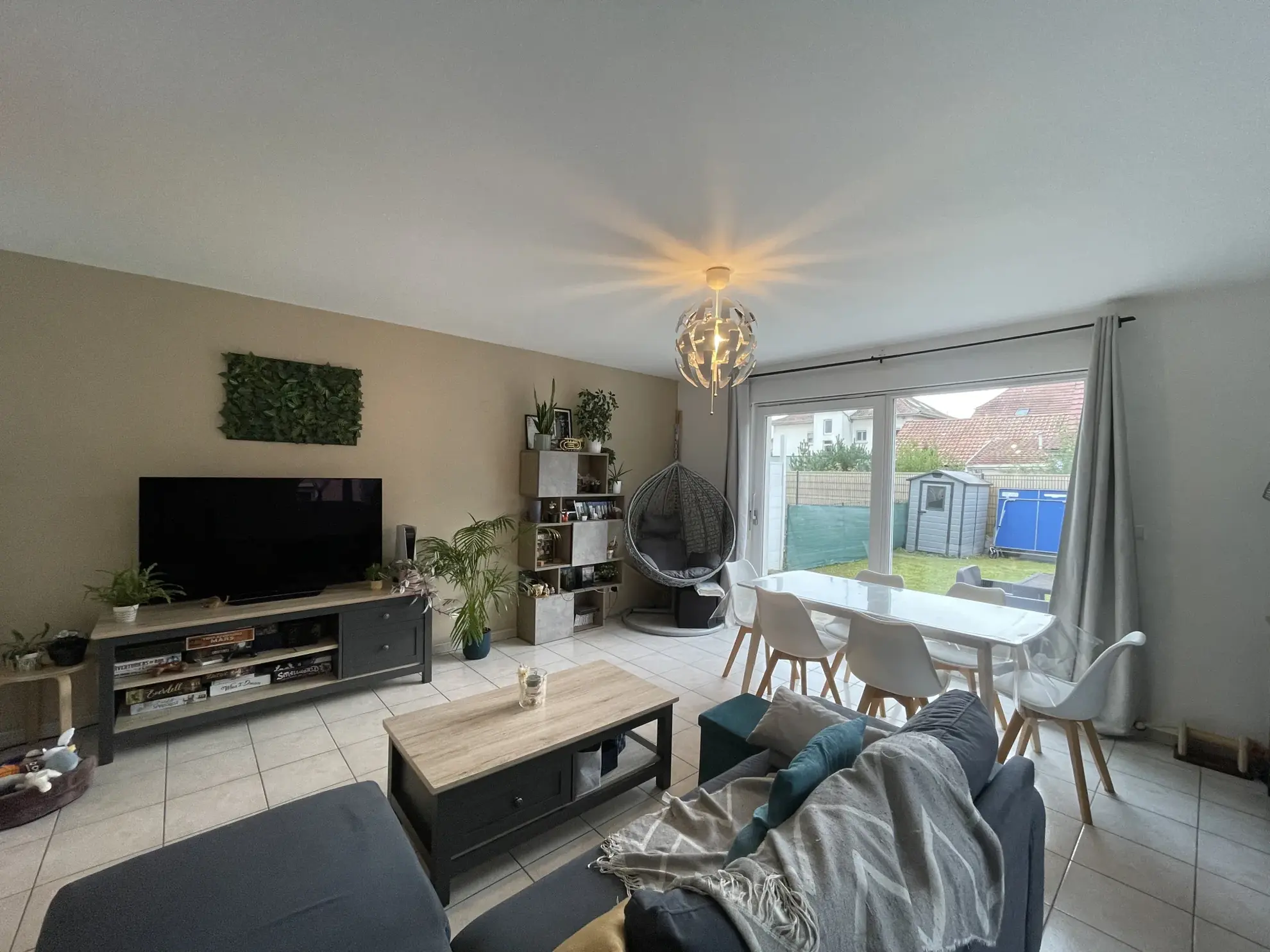 Maison récente à Pfastatt de 89 m² avec jardin et plusieurs parkings 