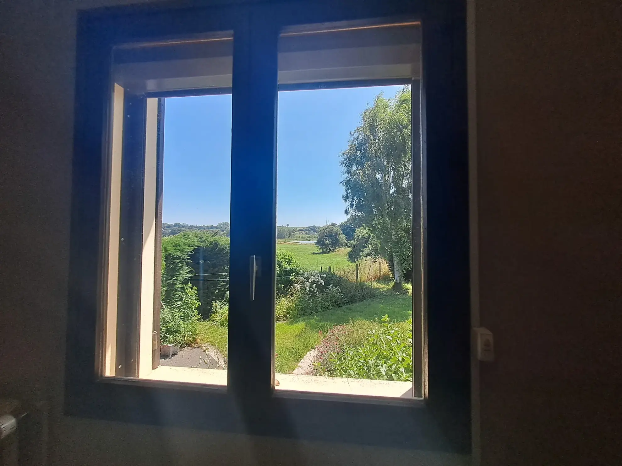 À vendre maison avec vue panoramique à Malzy, terrain de 6 472 m² dans un cadre paisible en Aisne 