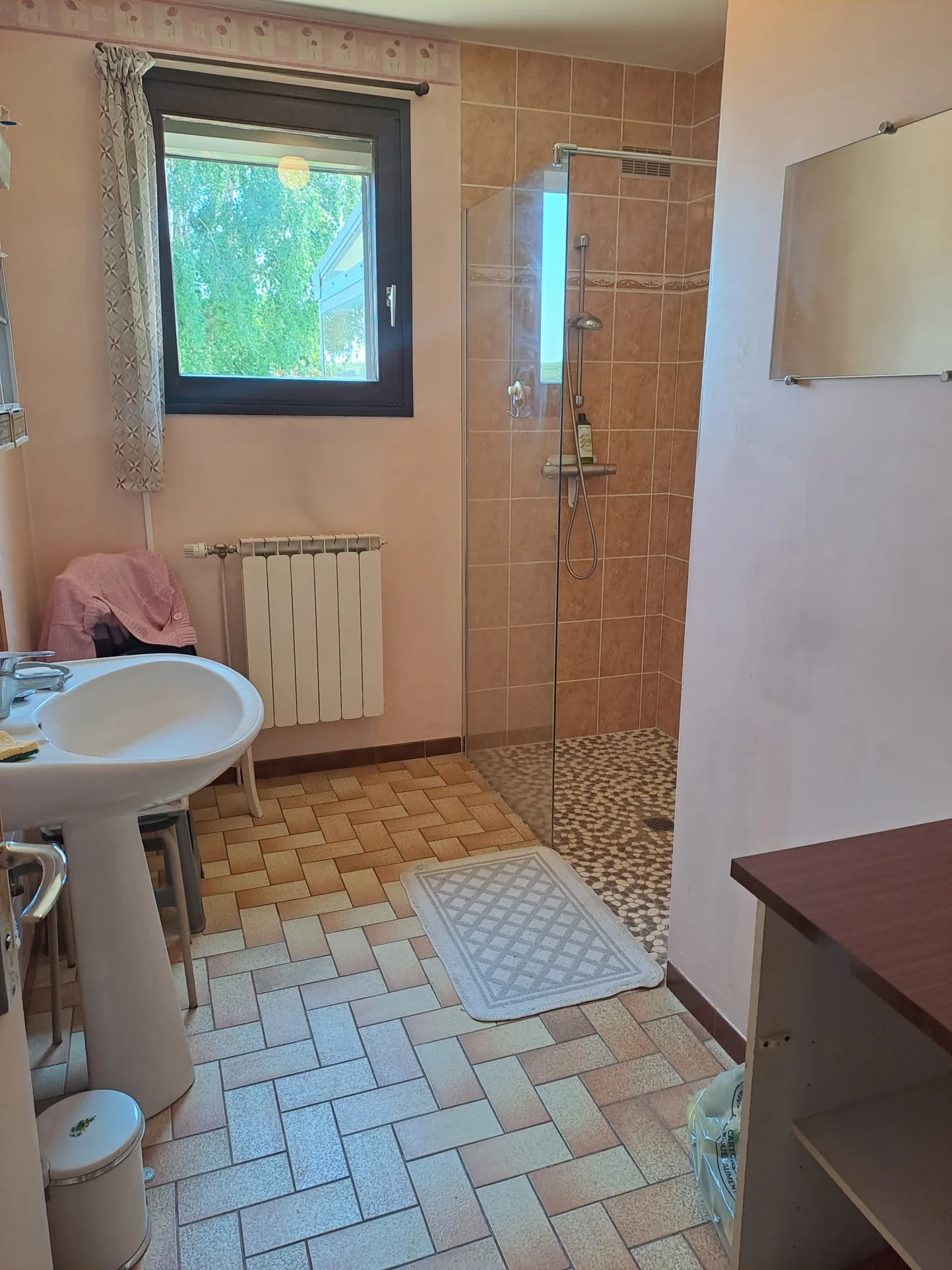 À vendre maison avec vue panoramique à Malzy, terrain de 6 472 m² dans un cadre paisible en Aisne 