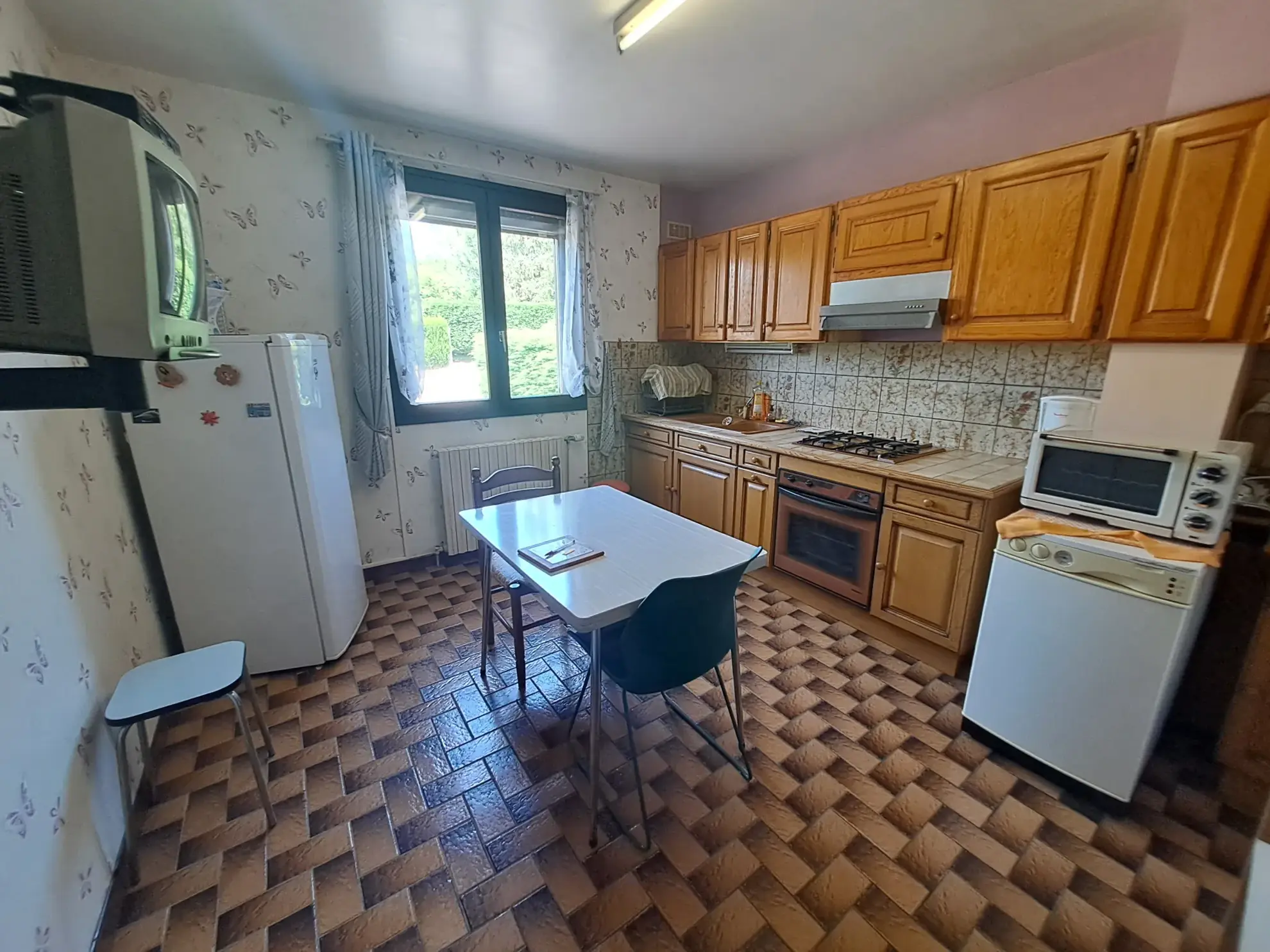 À vendre maison avec vue panoramique à Malzy, terrain de 6 472 m² dans un cadre paisible en Aisne 