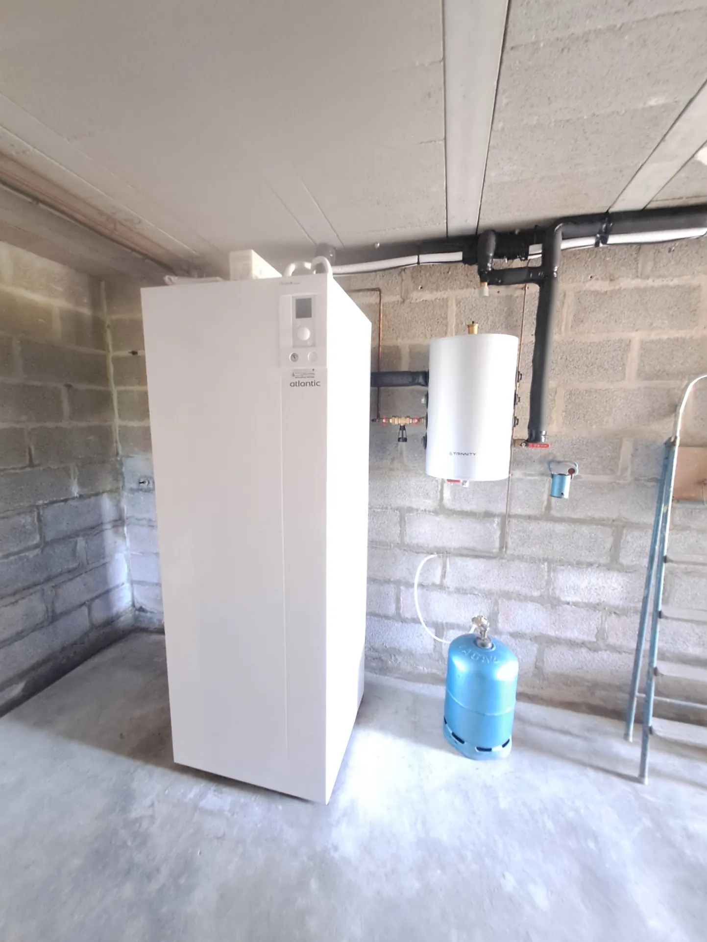 À vendre maison avec vue panoramique à Malzy, terrain de 6 472 m² dans un cadre paisible en Aisne 