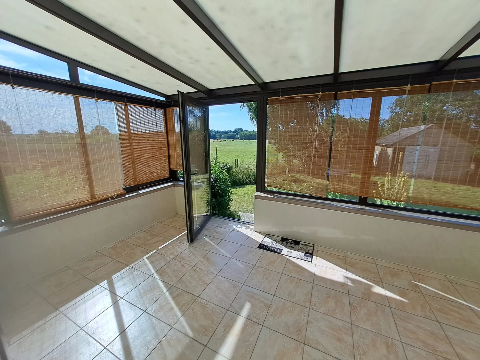 À vendre maison avec vue panoramique à Malzy, terrain de 6 472 m² dans un cadre paisible en Aisne 