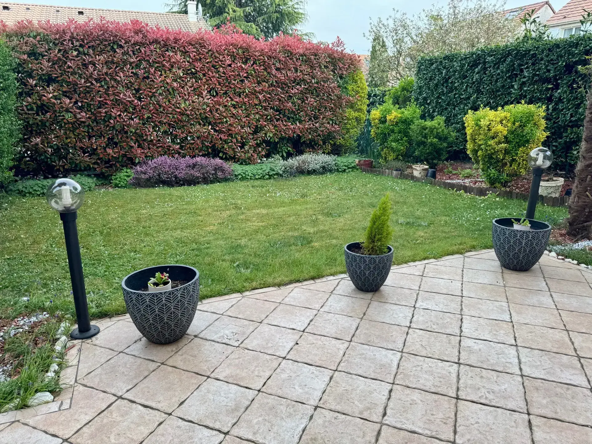 Pavillon 89 m² à Villabé dans secteur résidentiel, jardin et proximité RER 