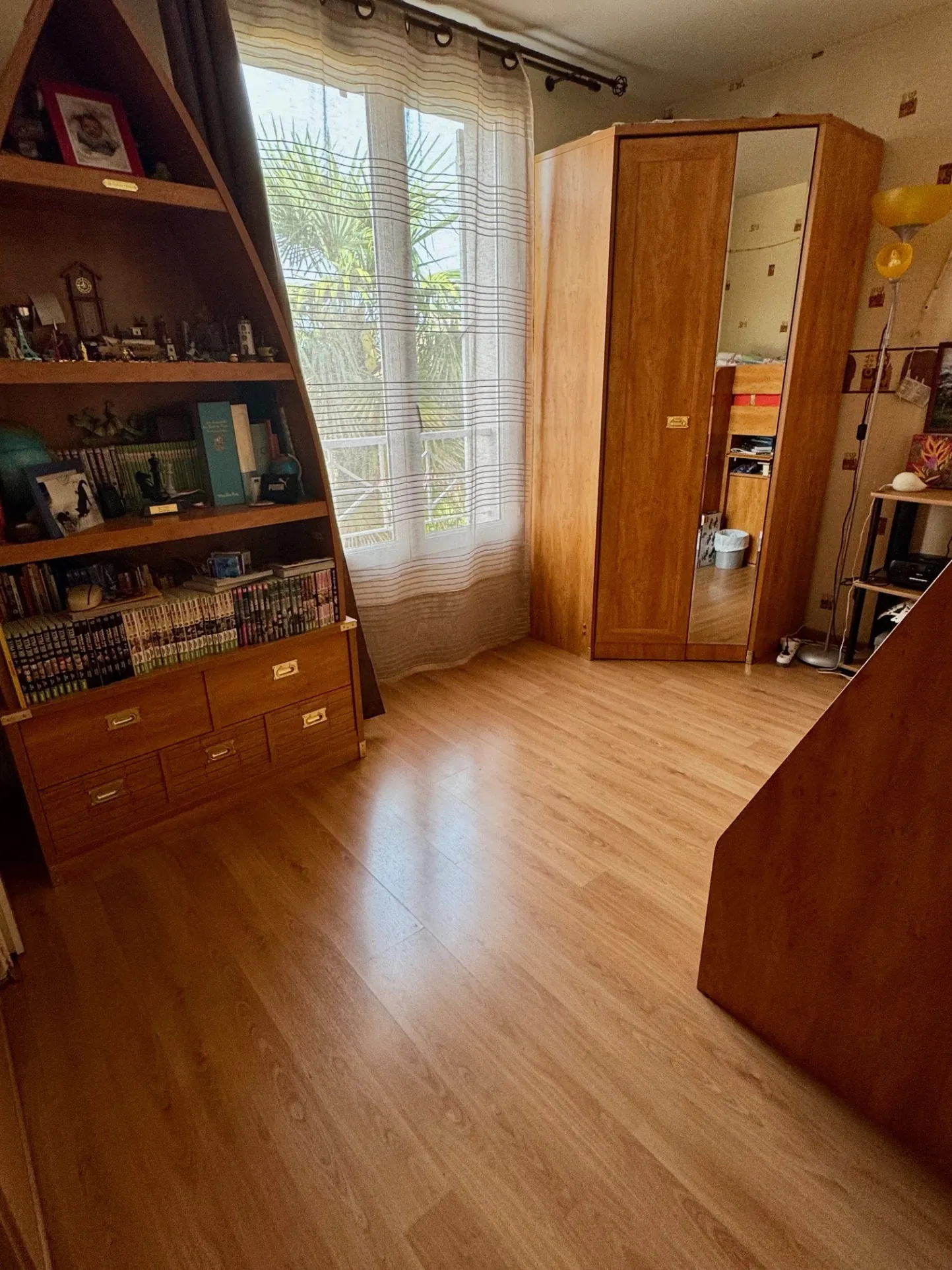 Pavillon 89 m² à Villabé dans secteur résidentiel, jardin et proximité RER 