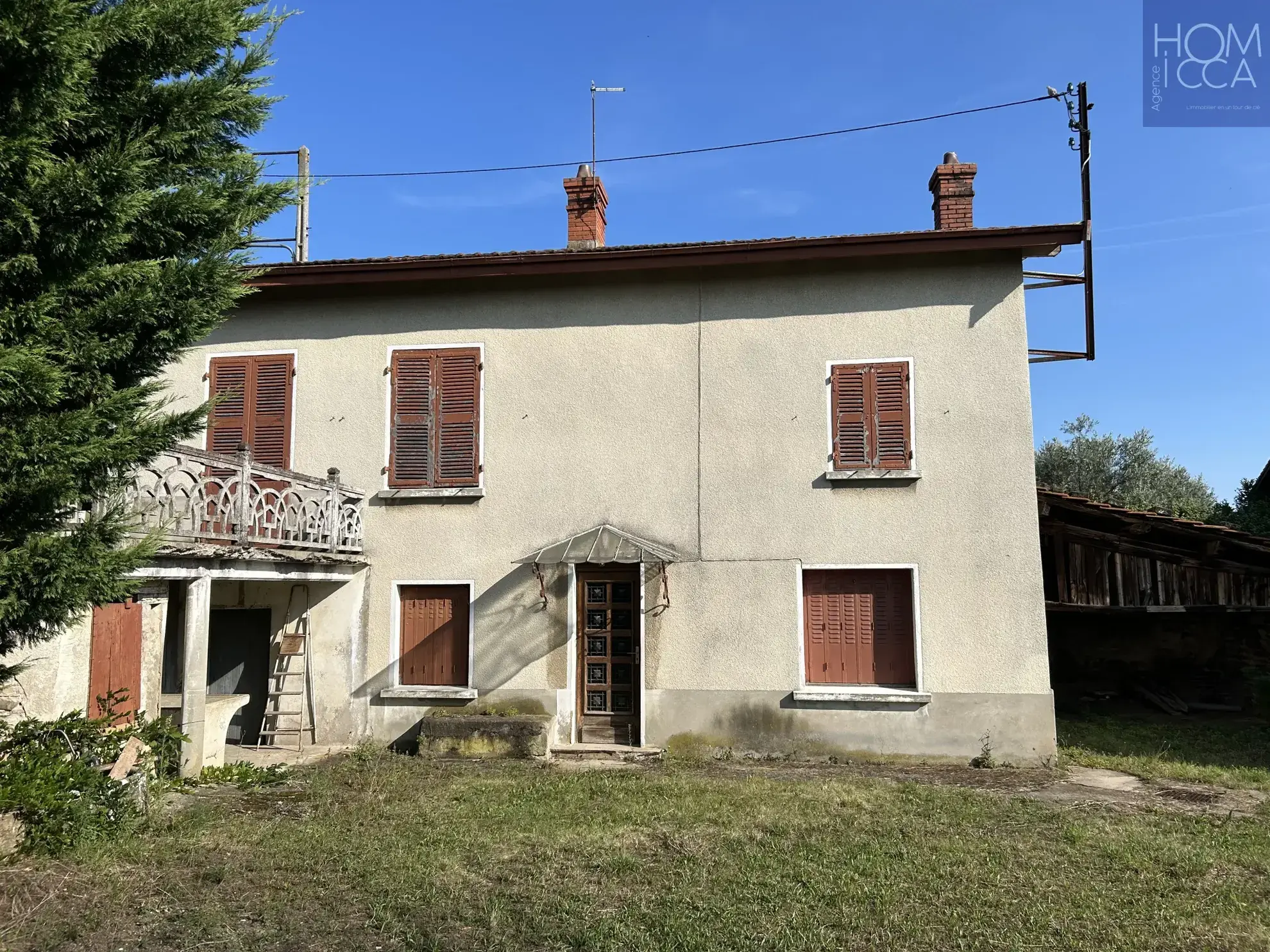 Maison à rénover de 155m² à Ternay, terrain de 361m², potentielle extended