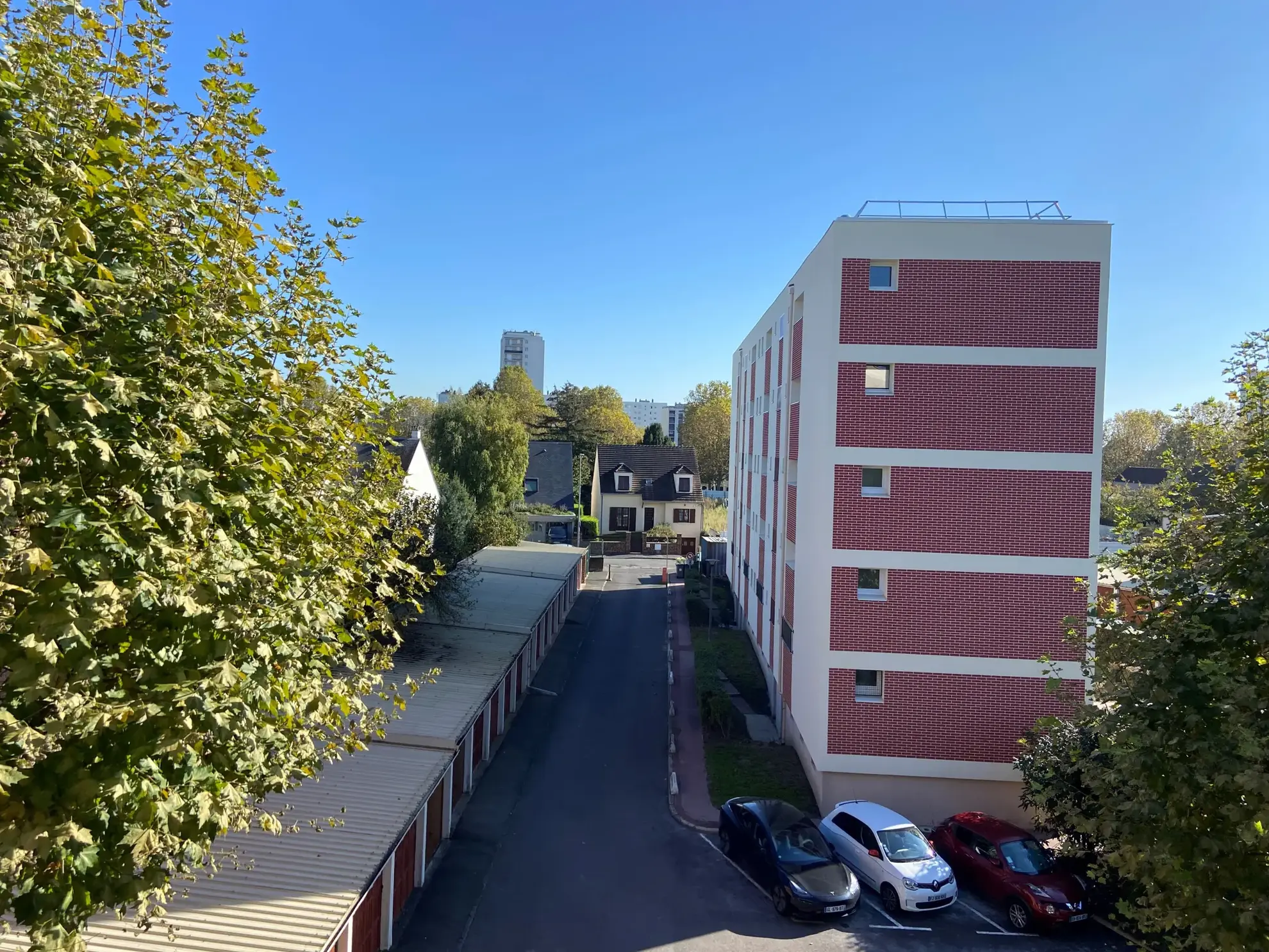 Appartement F4 à vendre au centre-ville de l'Hay-les-Roses - Cave et idéale localisation 