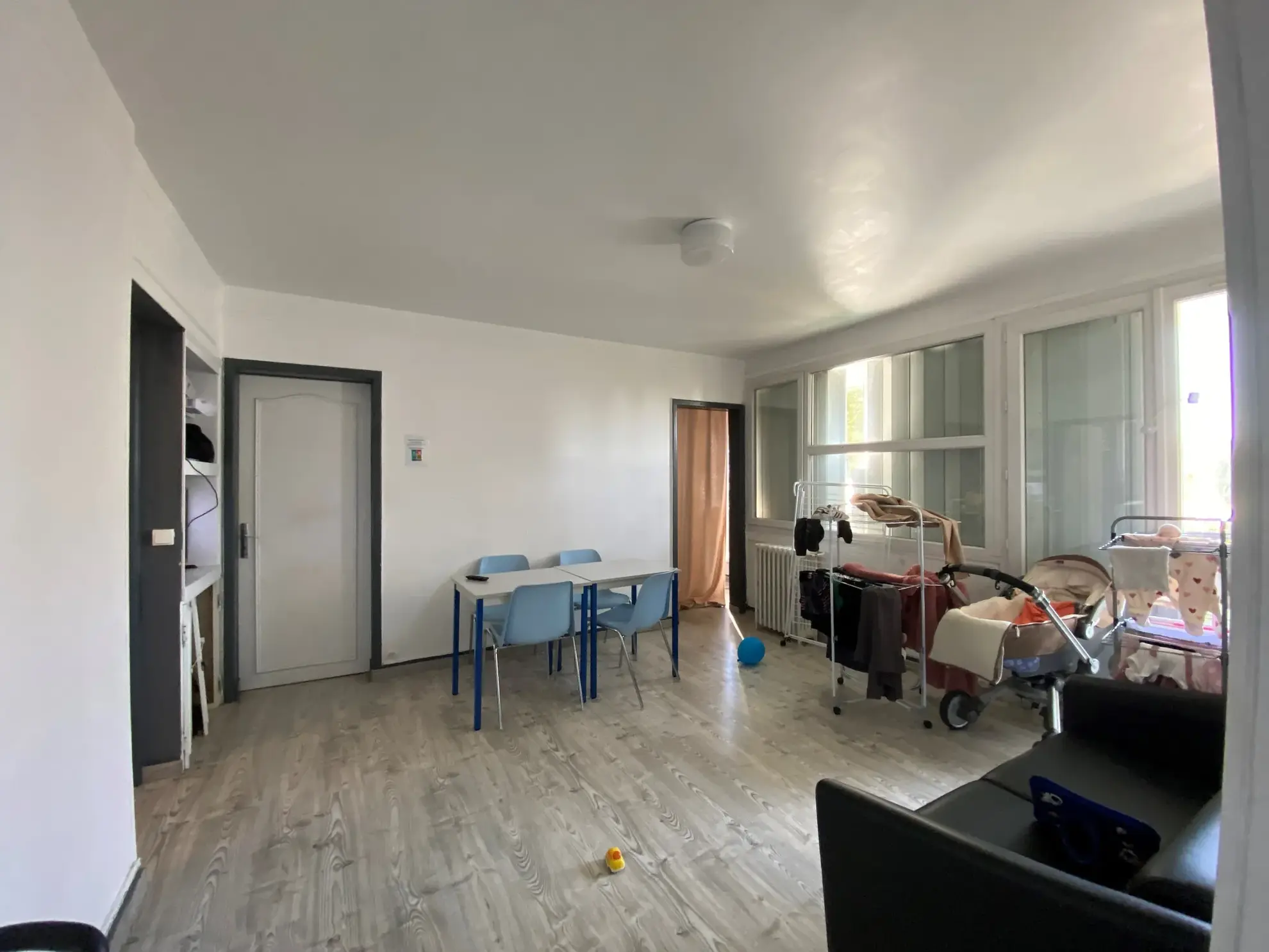 Appartement F4 à vendre au centre-ville de l'Hay-les-Roses - Cave et idéale localisation 