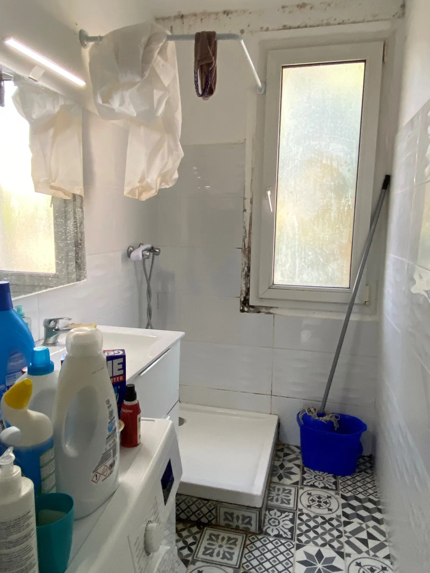 Appartement F4 à vendre au centre-ville de l'Hay-les-Roses - Cave et idéale localisation 