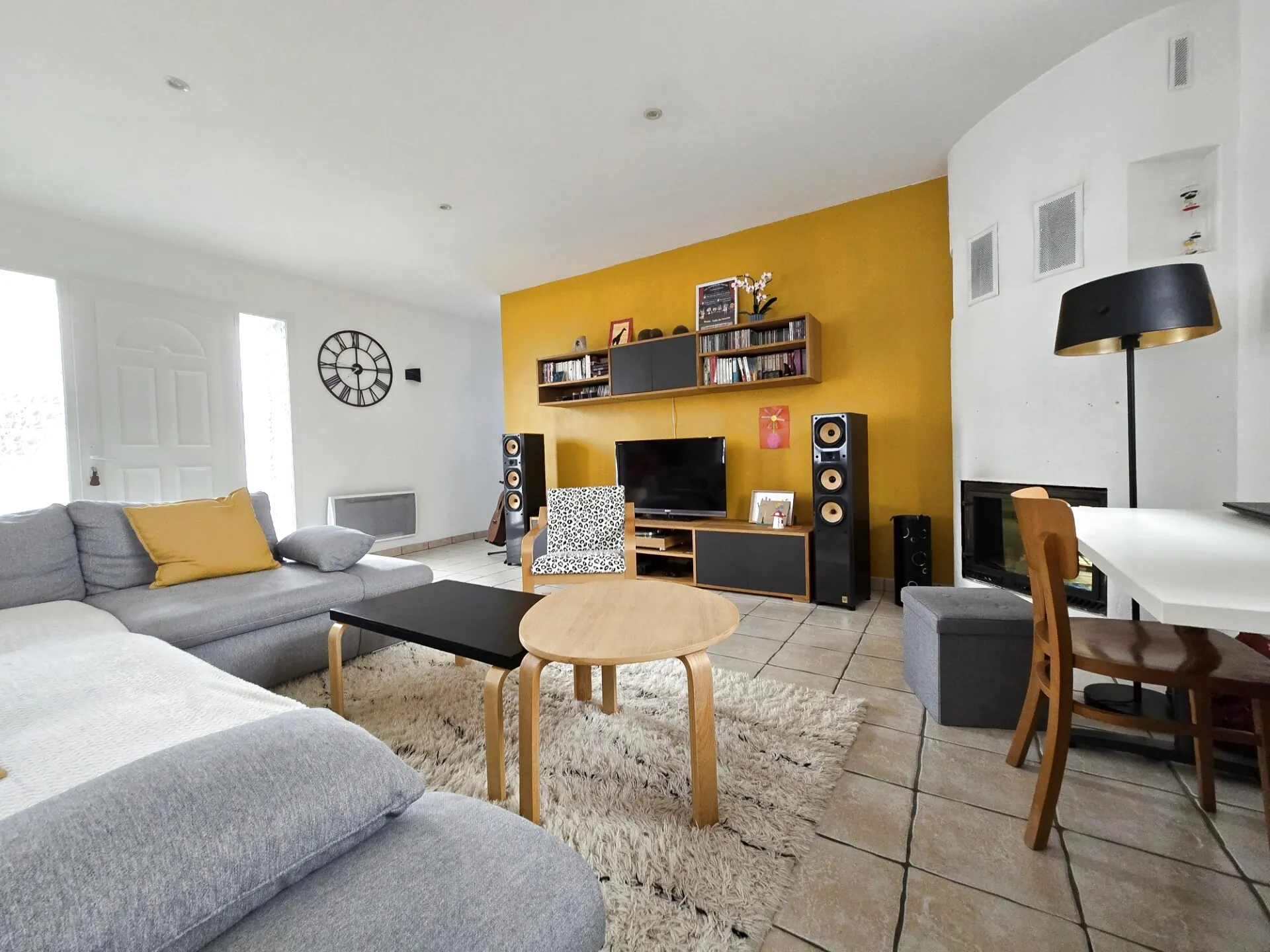 Charmante maison rénovée de 123 m² avec jardin et terrasse à Challans 