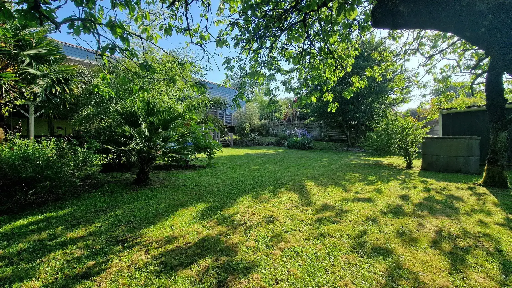 Charmante maison rénovée de 123 m² avec jardin et terrasse à Challans 