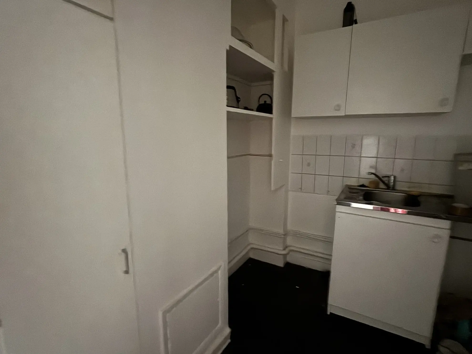 Grand studio avec loggia à Le Chesnay près de Parly2 – Vue dégagée et environ 34 m² 