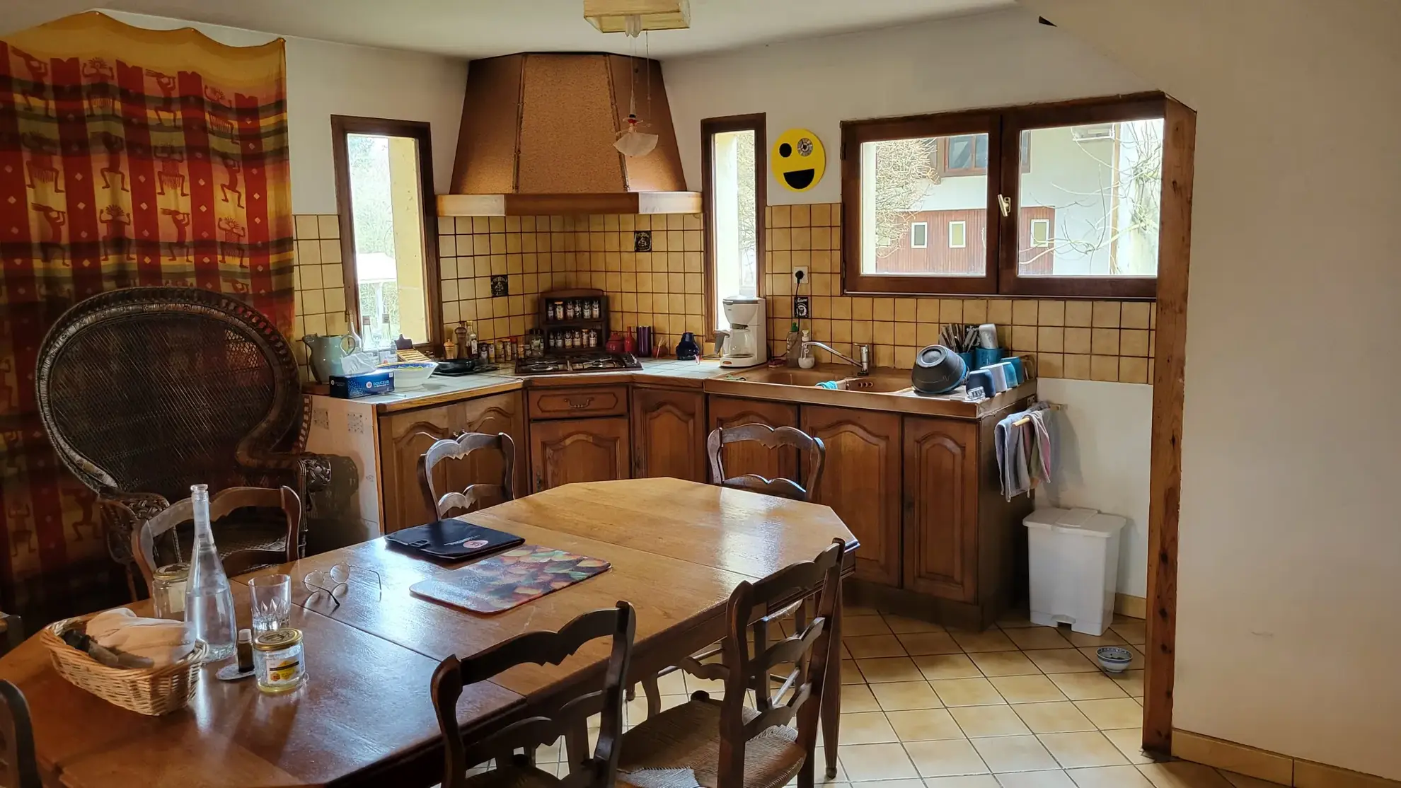 À vendre maison authentique de 200 m² à Chapelle-Voland avec dépendances et terrain arboré 