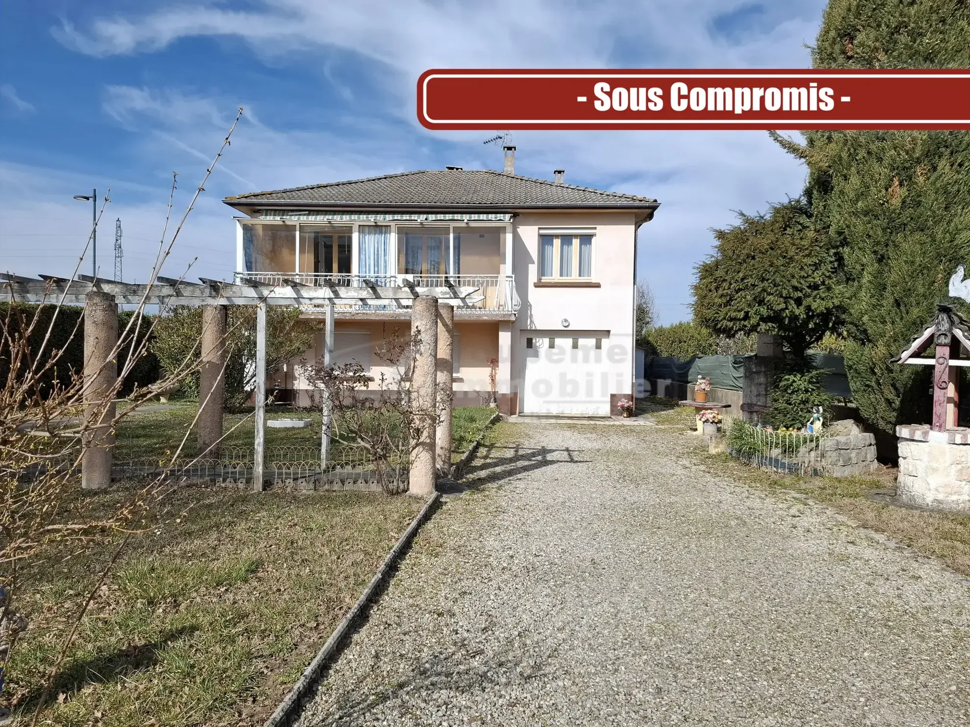 Maison individuelle de 92 m² avec jardin piscinable à Pizançon