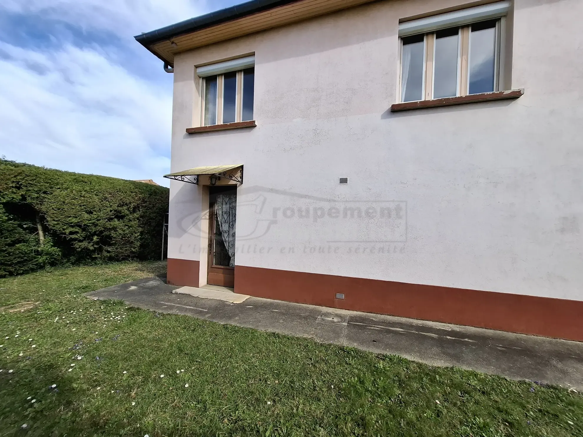 Maison individuelle de 92 m² avec jardin piscinable à Pizançon 