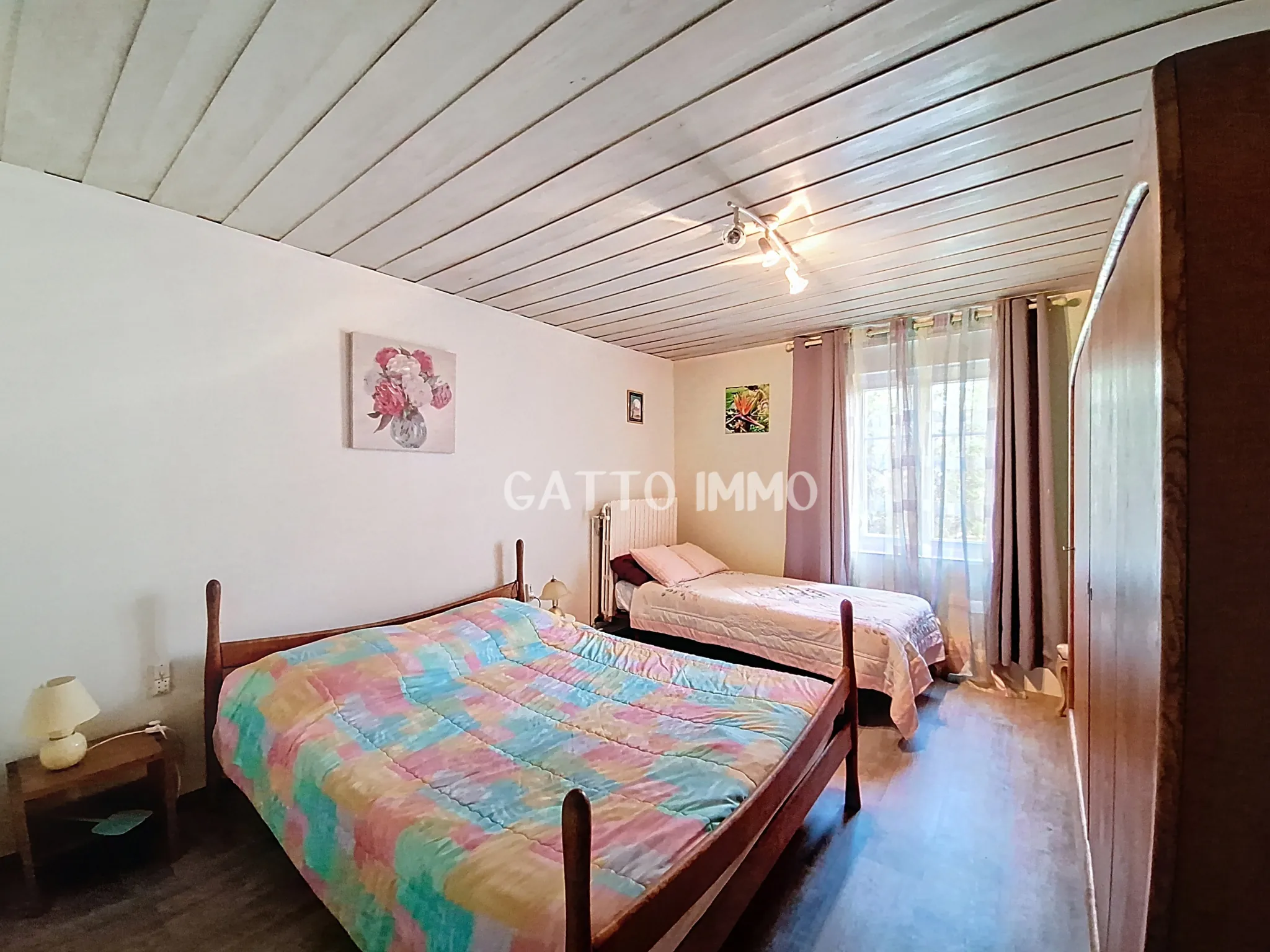 Vaste maison de village à rénover avec grand terrain à Remoncourt 