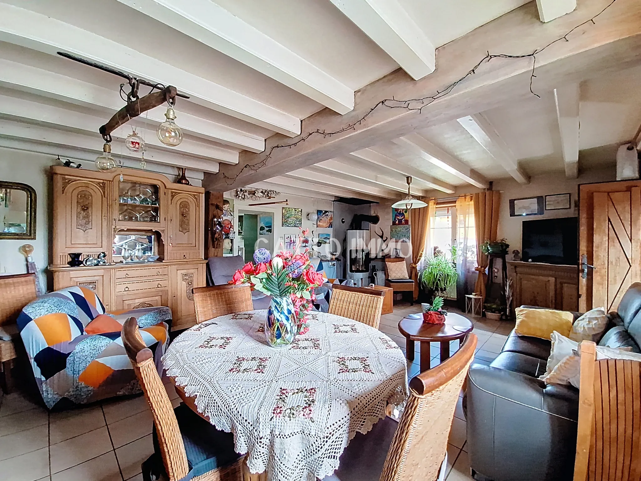 Vaste maison de village à rénover avec grand terrain à Remoncourt 