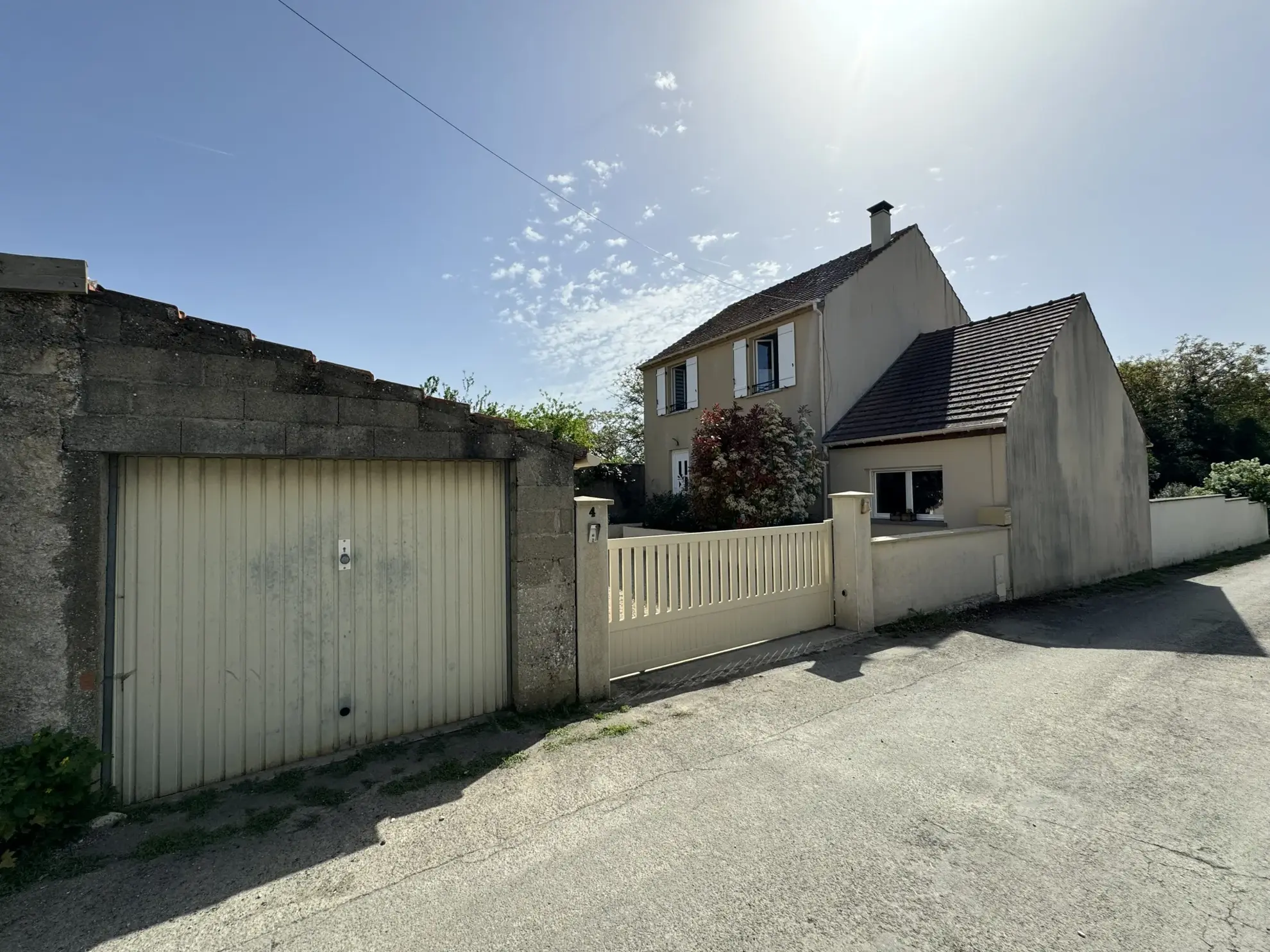 Maison de 133 m² avec 4 chambres proche d'Etampes (91), jardin et garage 