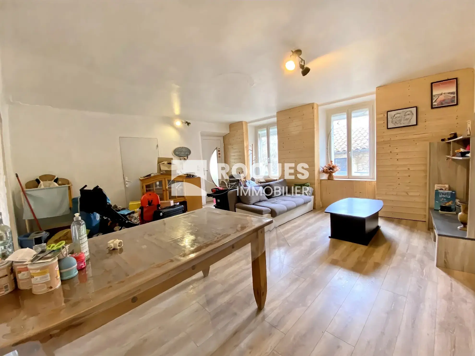 Ensemble immobilier de 175 m² à Saint-Rome-de-Tarn, secteur Millau 