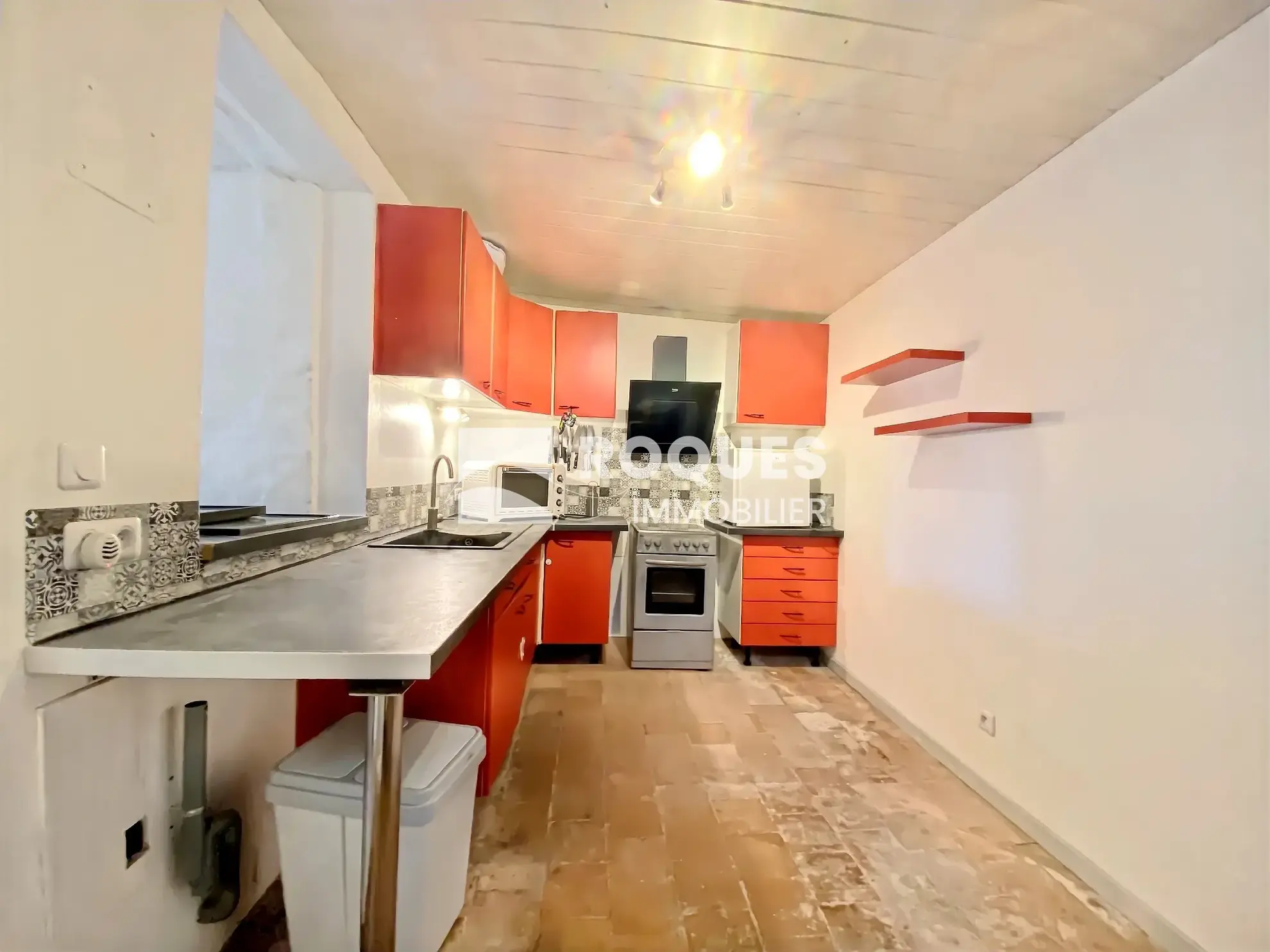 Ensemble immobilier de 175 m² à Saint-Rome-de-Tarn, secteur Millau 