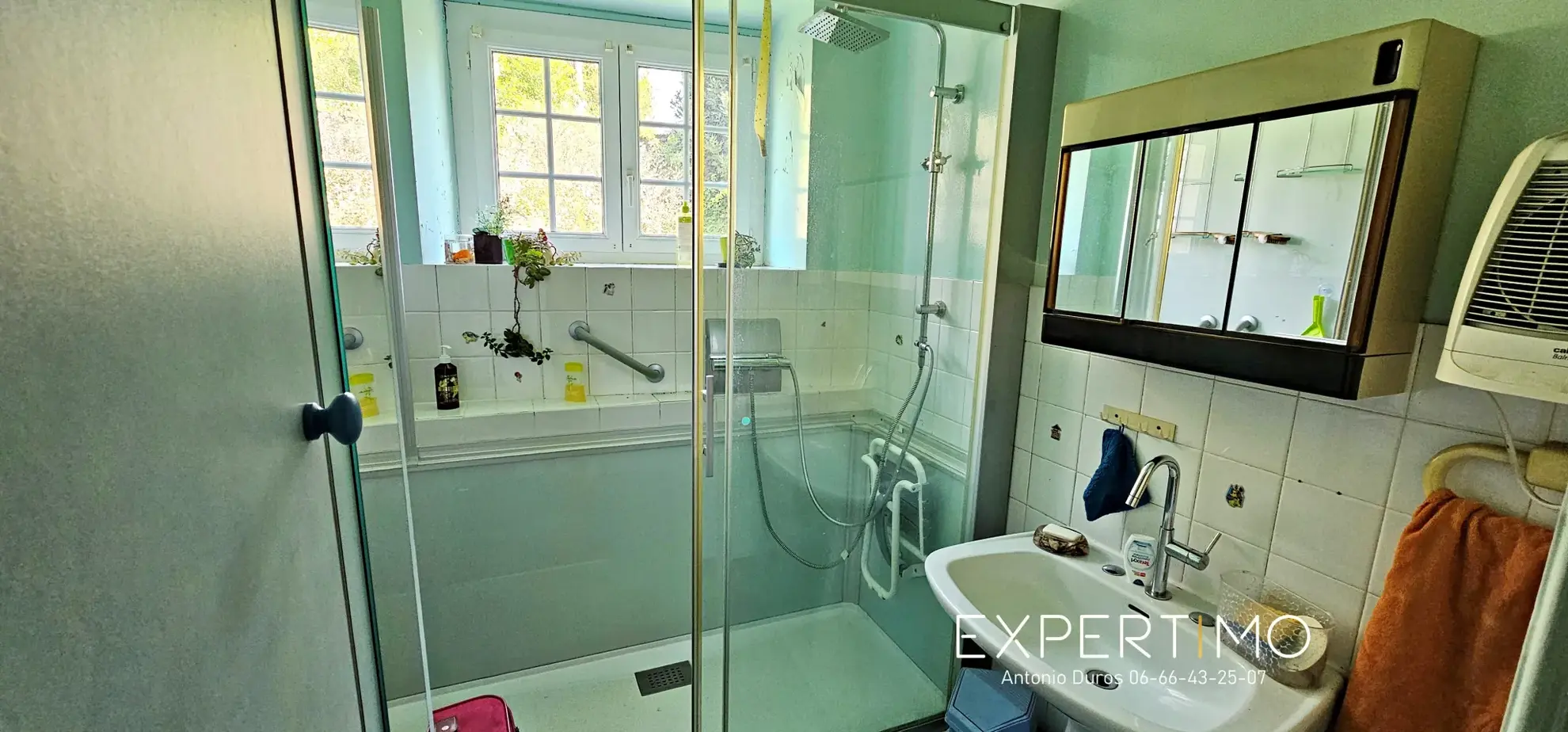 Maison de 103 m² à Hénon en Côtes d'Armor avec grands terrains 