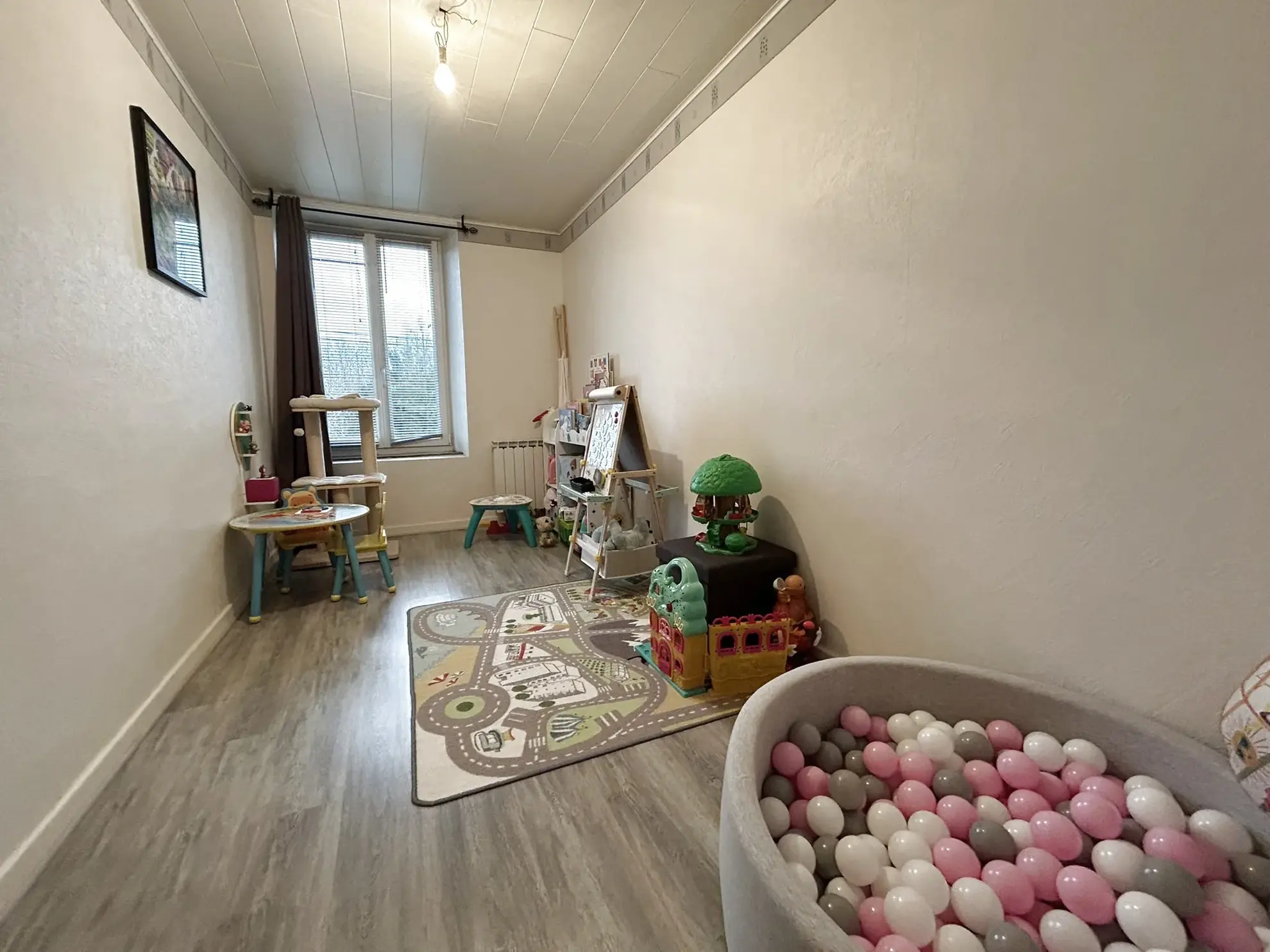 Maison de village avec 3 chambres, jardin et garage à Baudrecourt - Vente 