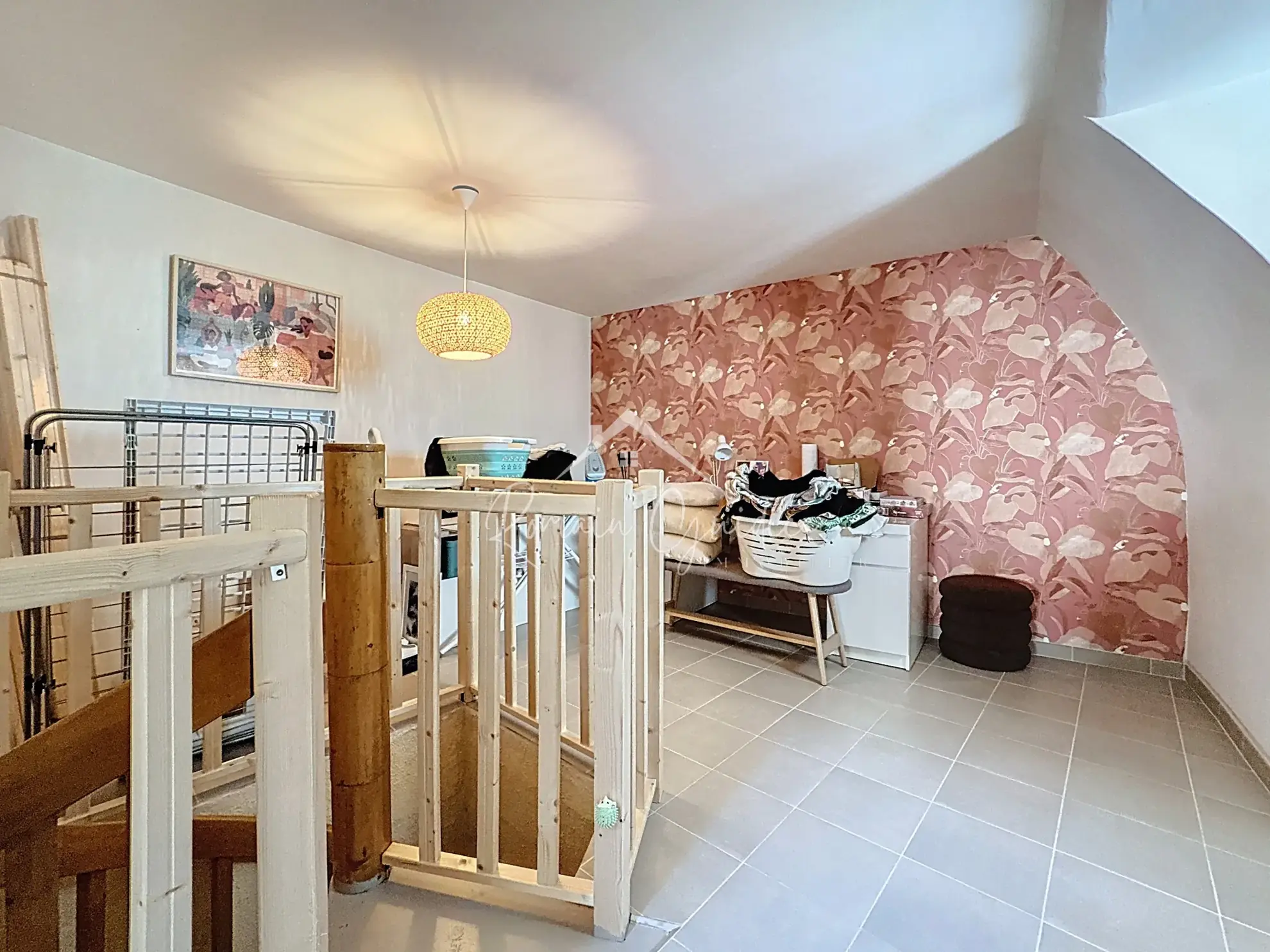 Belle maison de 145 m² avec charme et luminosité à Millau dans le village du Mona 