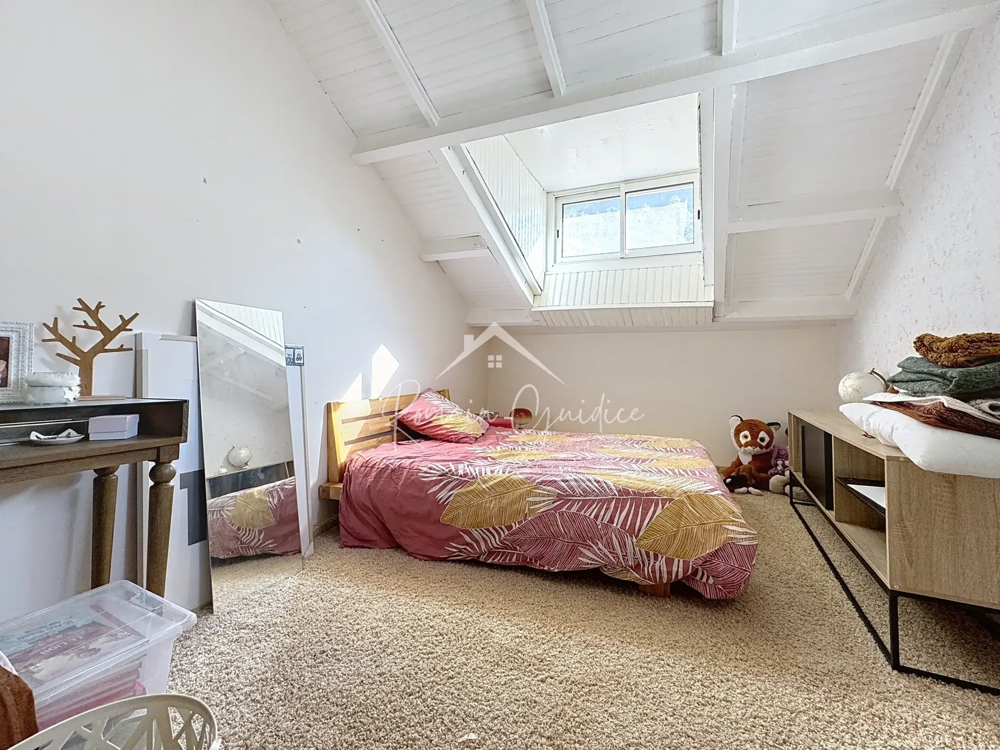 Belle maison de 145 m² avec charme et luminosité à Millau dans le village du Mona 