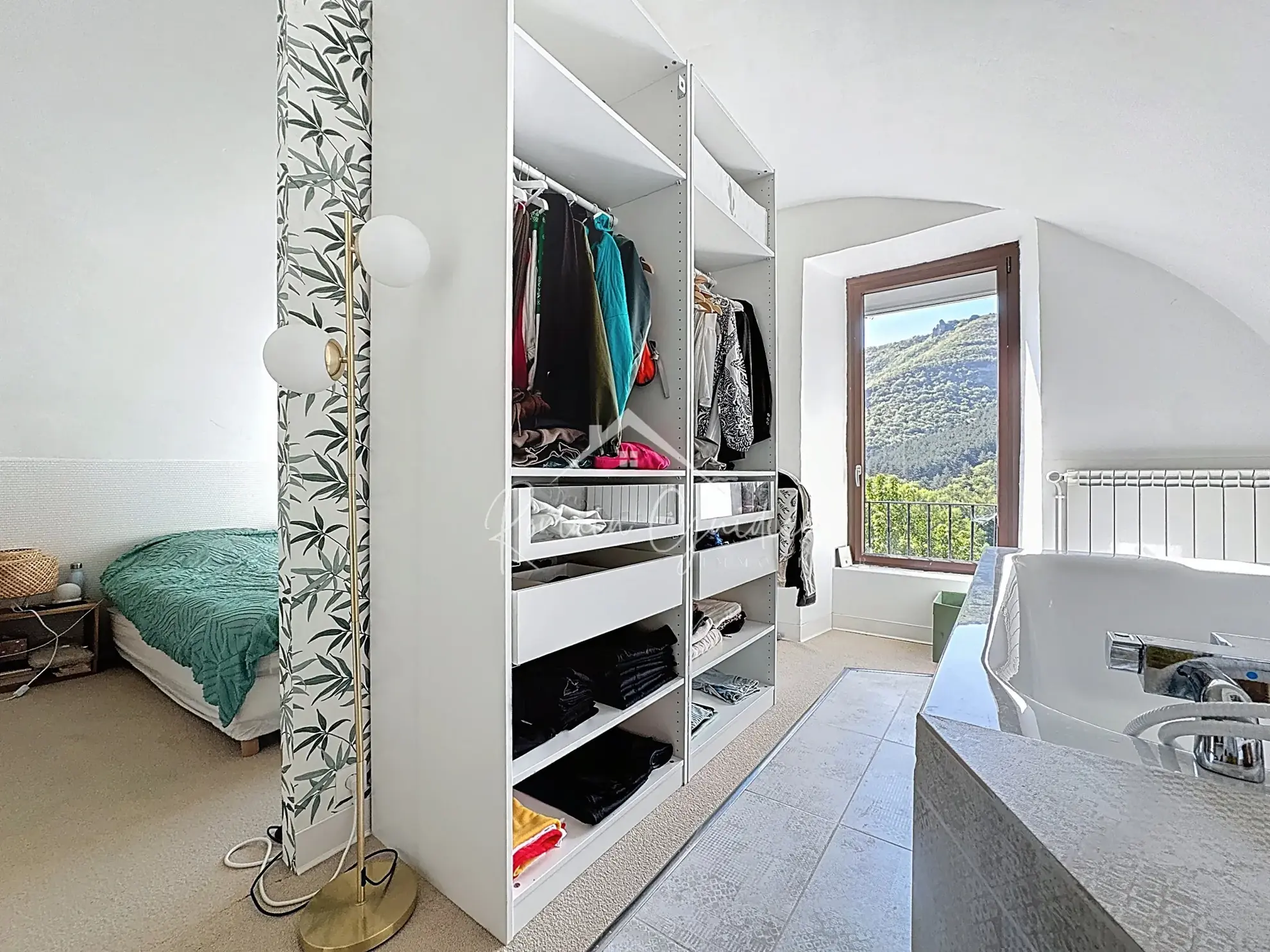 Belle maison de 145 m² avec charme et luminosité à Millau dans le village du Mona 